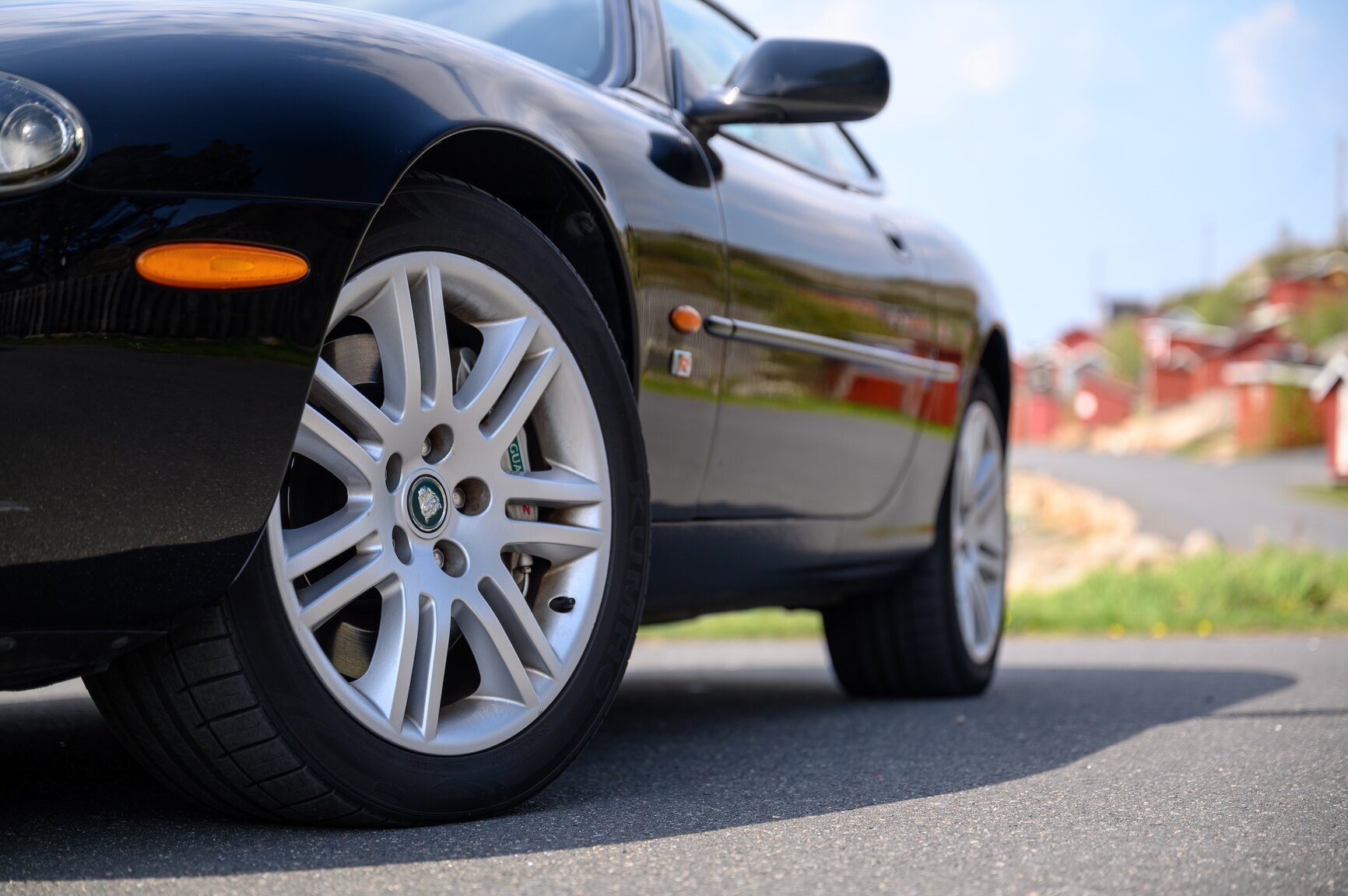 Exteriörbild på 2003 Jaguar XKR