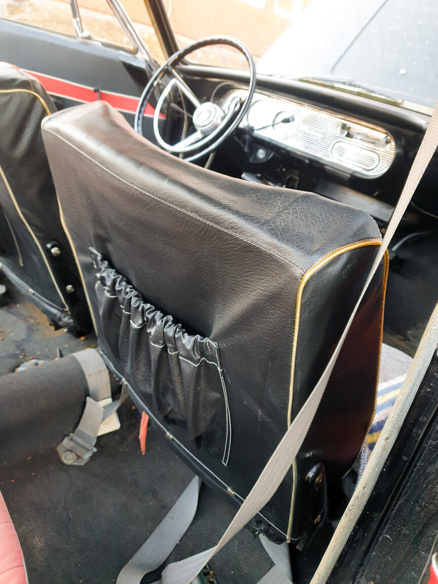 Interior image of 1964 Ford Taunus 17 M Super