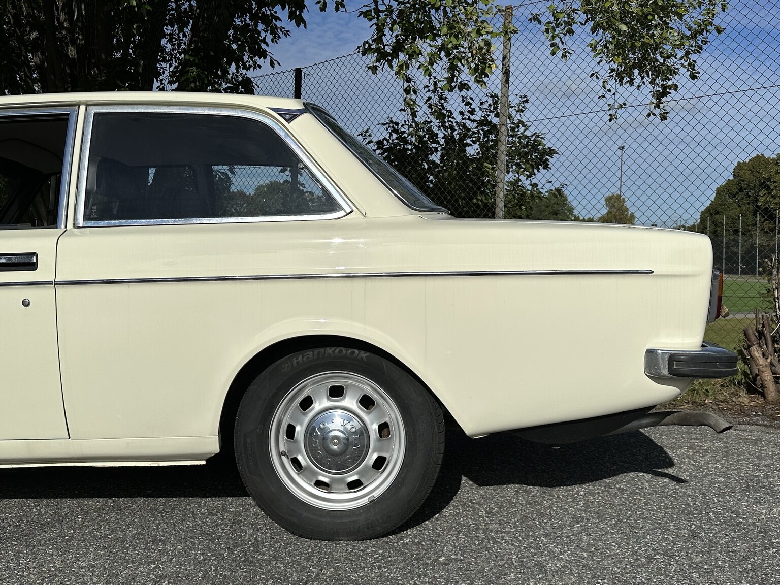 Aussenfoto 1973 Volvo 142