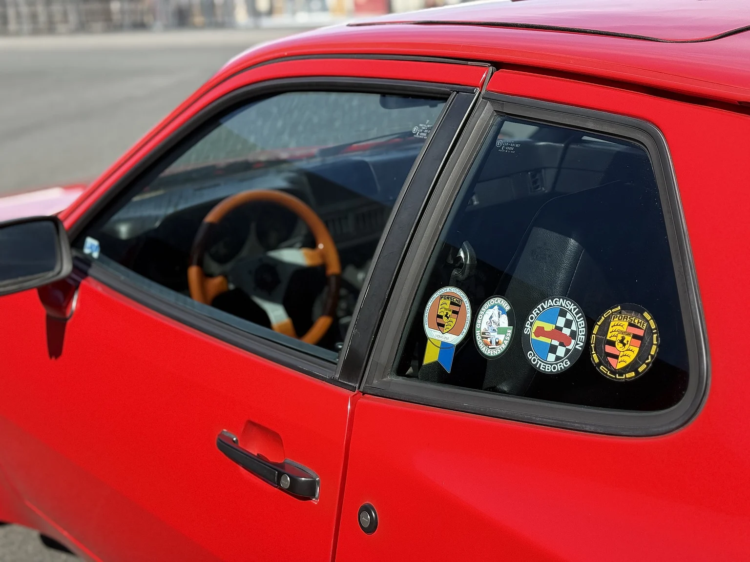 Aussenfoto 1984 Porsche 944 Targa (19)