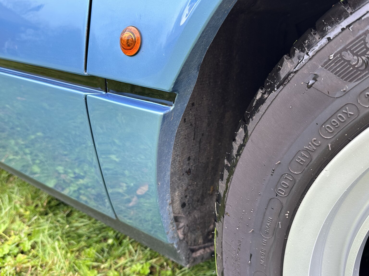 Aussenfoto 1986 Ferrari 328 GTS