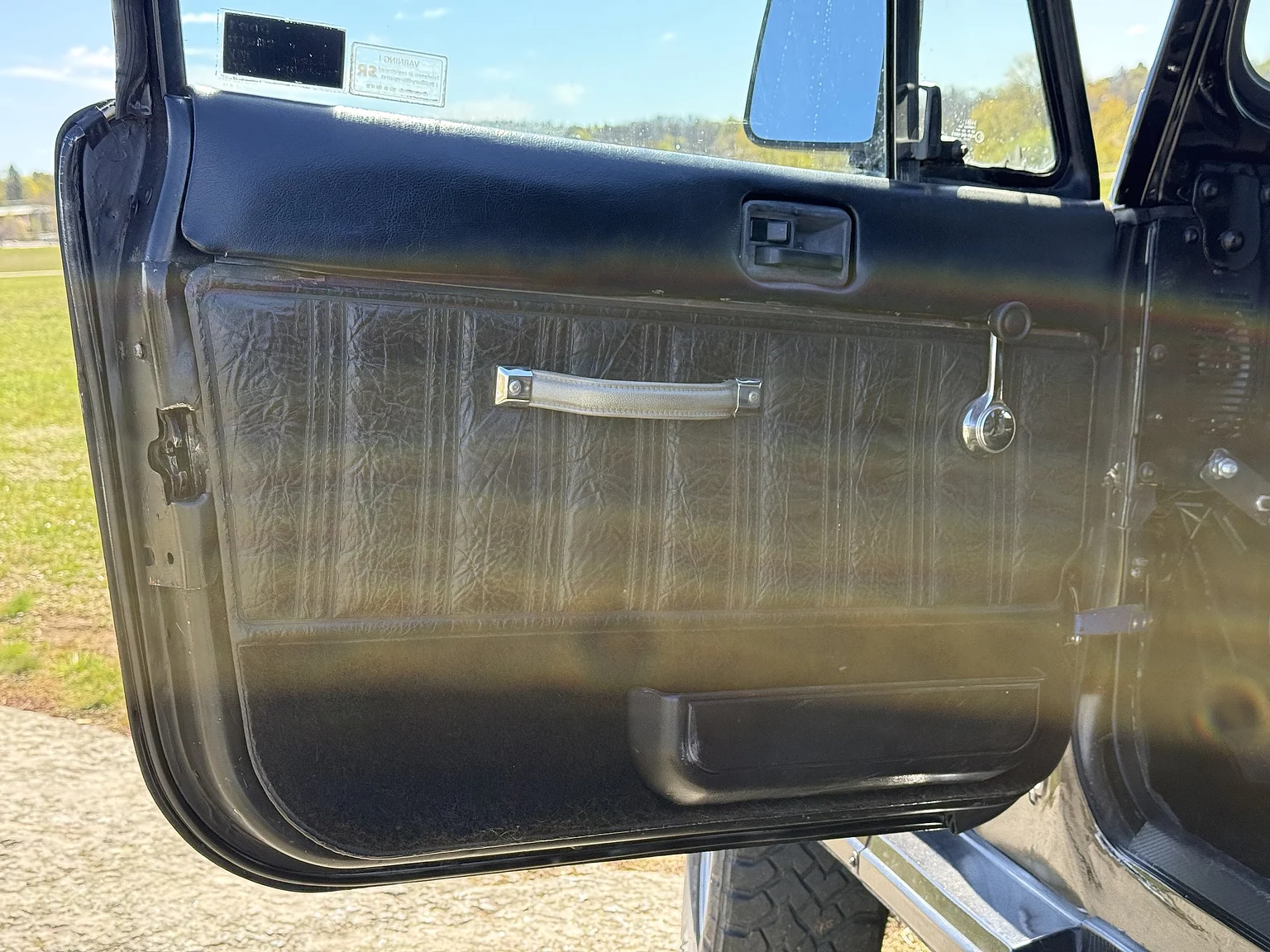 Aussenfoto 1990 Jeep Wrangler Islander (65)