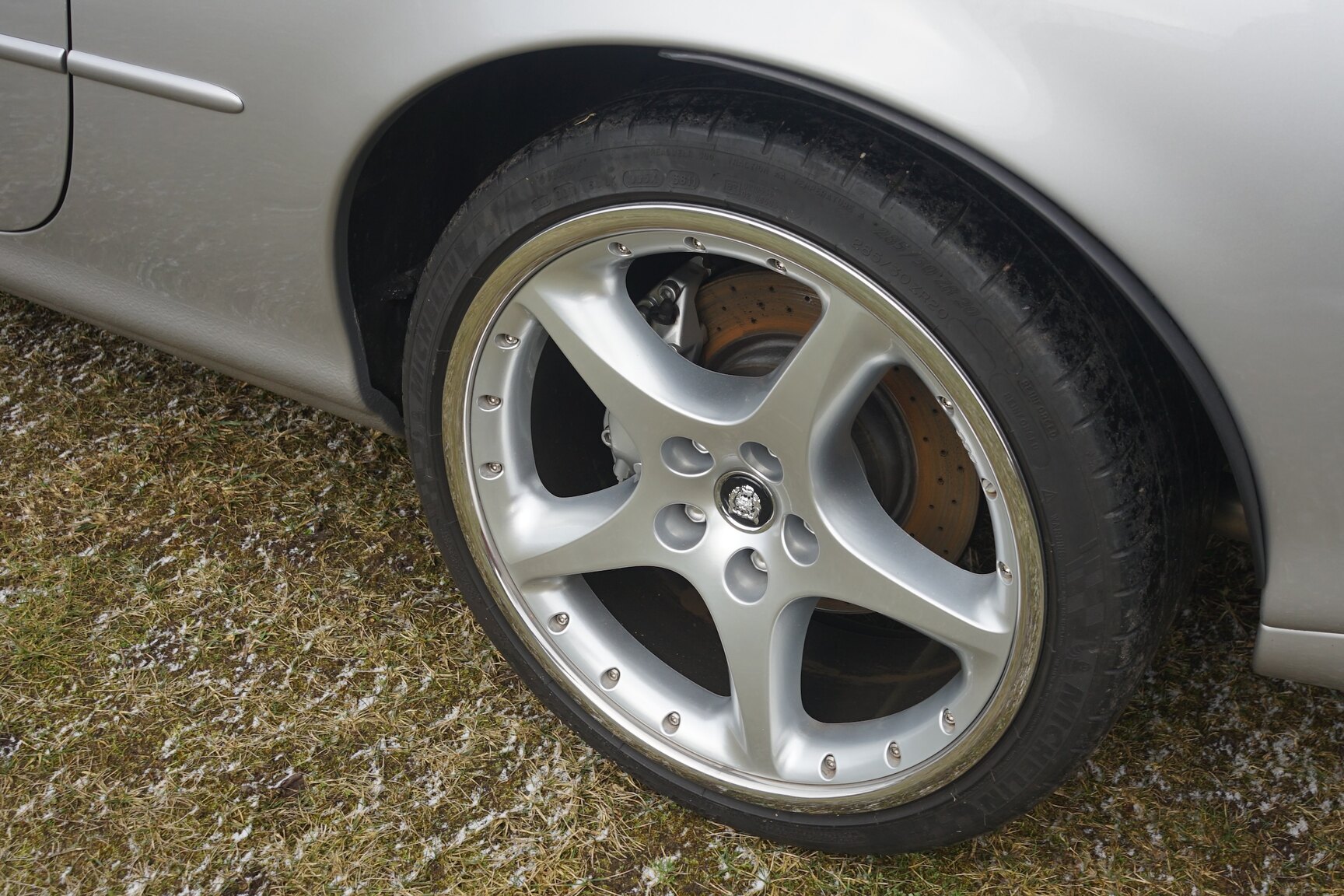 Exterior image of 2001 Jaguar XKR Silverstone