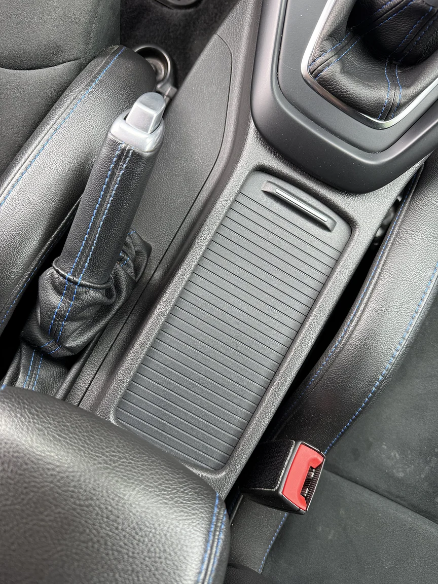Interior image of 2016 Ford Focus RS (26)