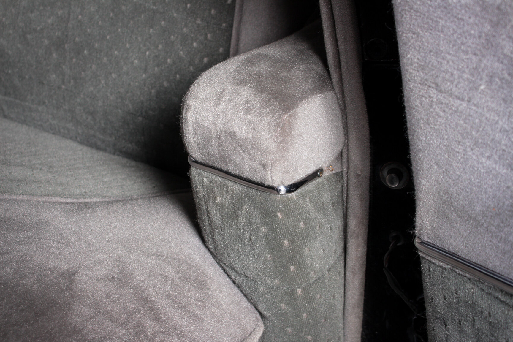 Interior image of 1951 Lincoln Cosmopolitan 