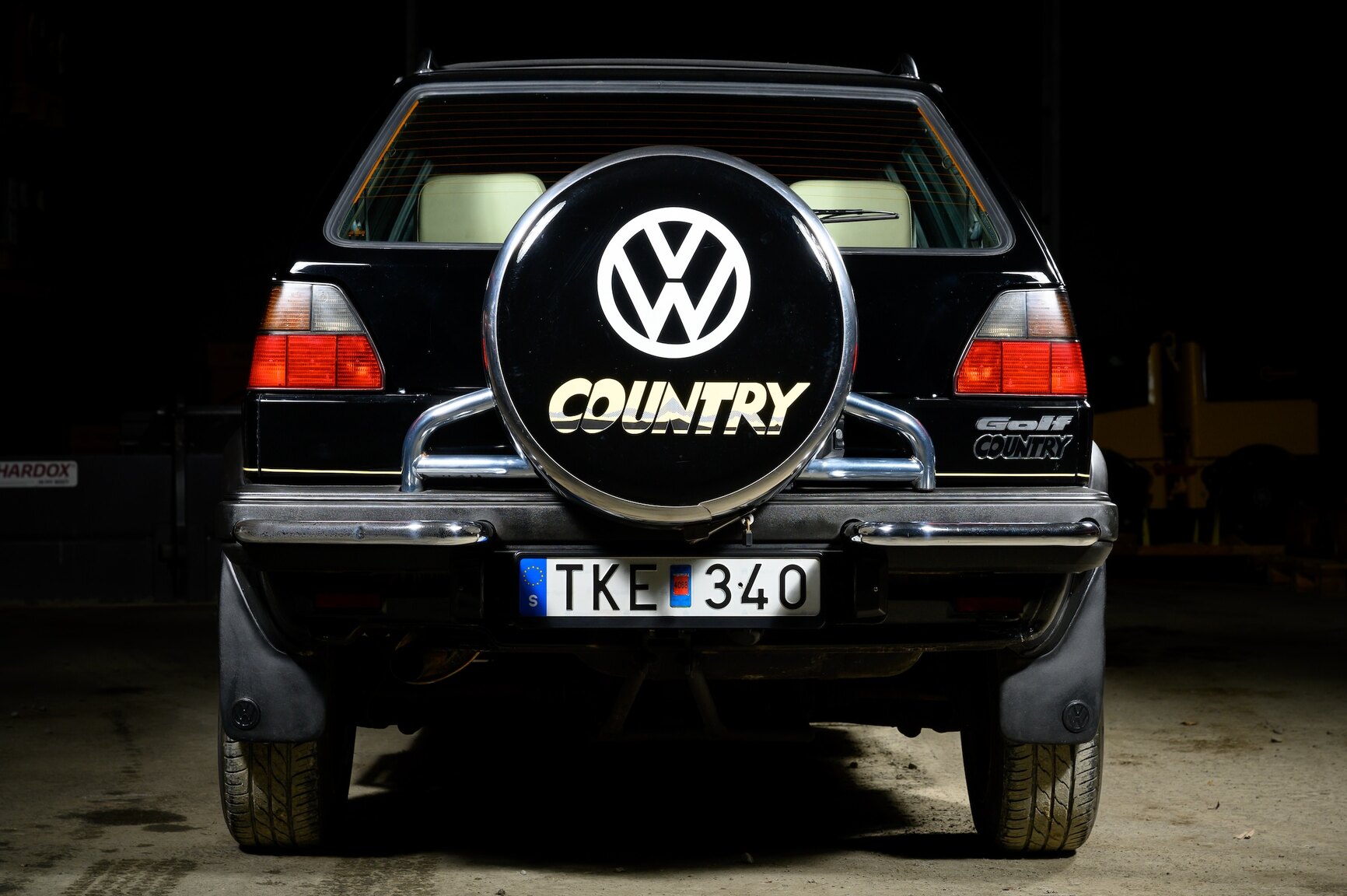 Exteriörbild på 1991 Volkswagen Golf Country Chrome Edition (15)