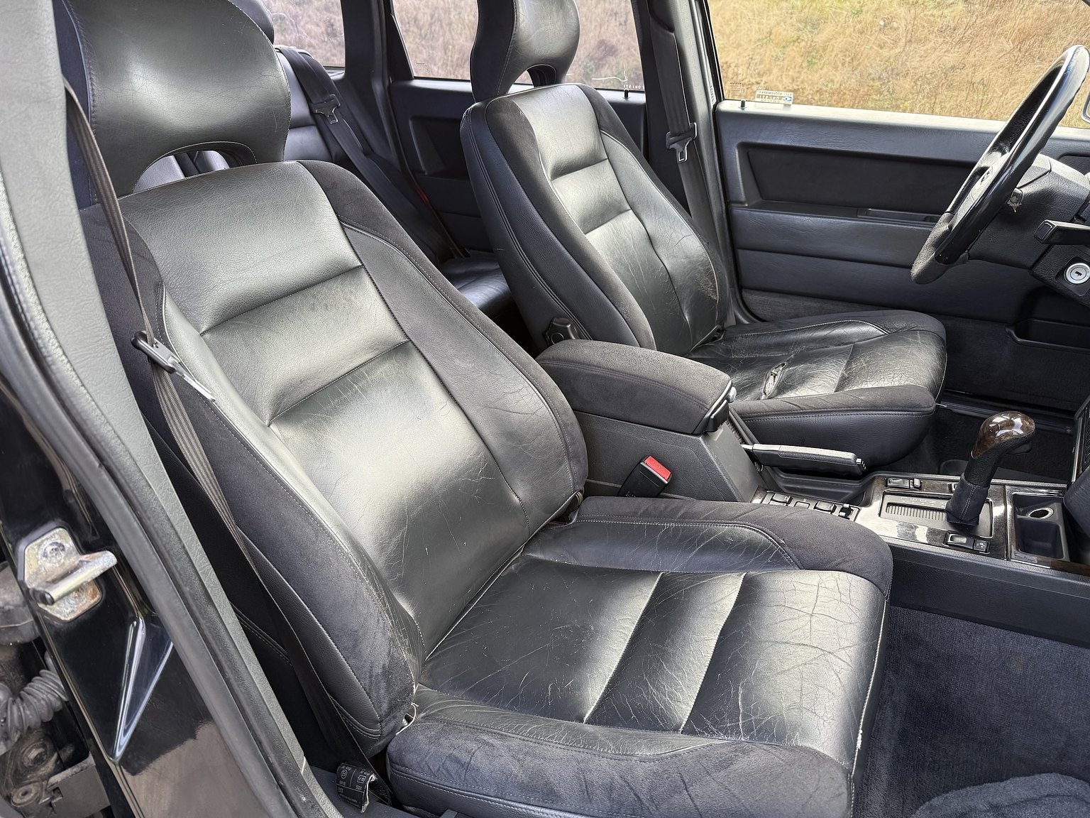 Interior image of 1995 VOLVO 855 T5R T-5R