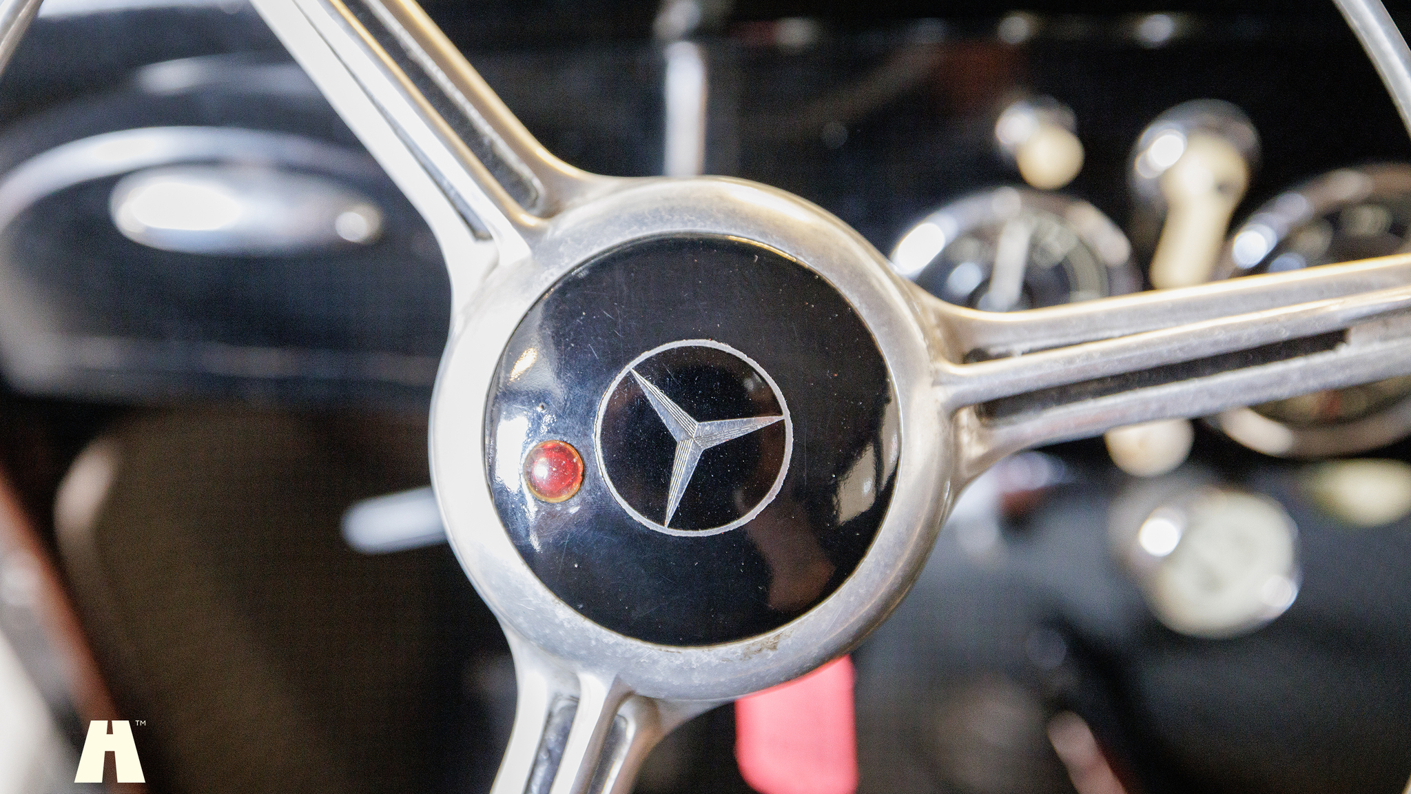 Interior image of 1950 Mercedes Benz 170 va (13)