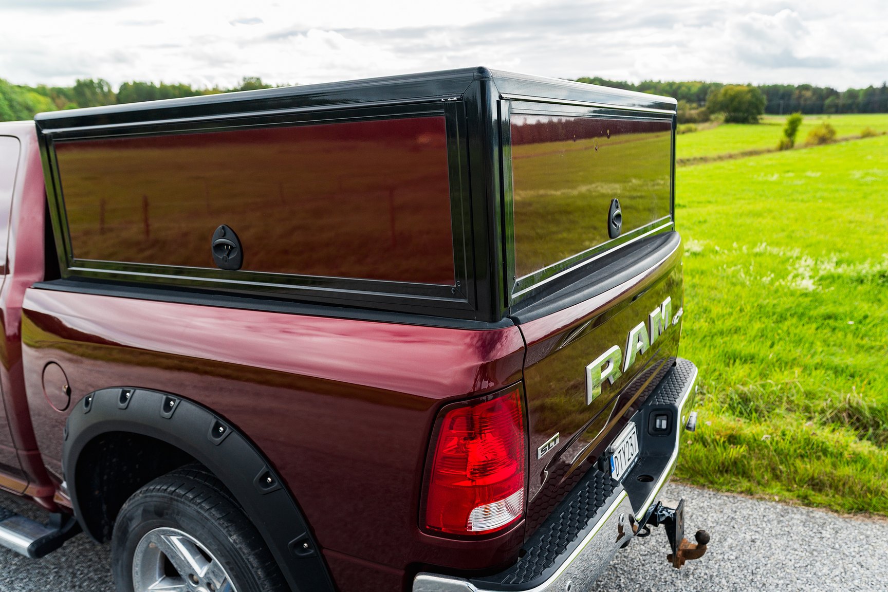 Exterior image of 2019 Dodge Ram 1500 Classic Crew Cab 5.7 V8 HEMI 