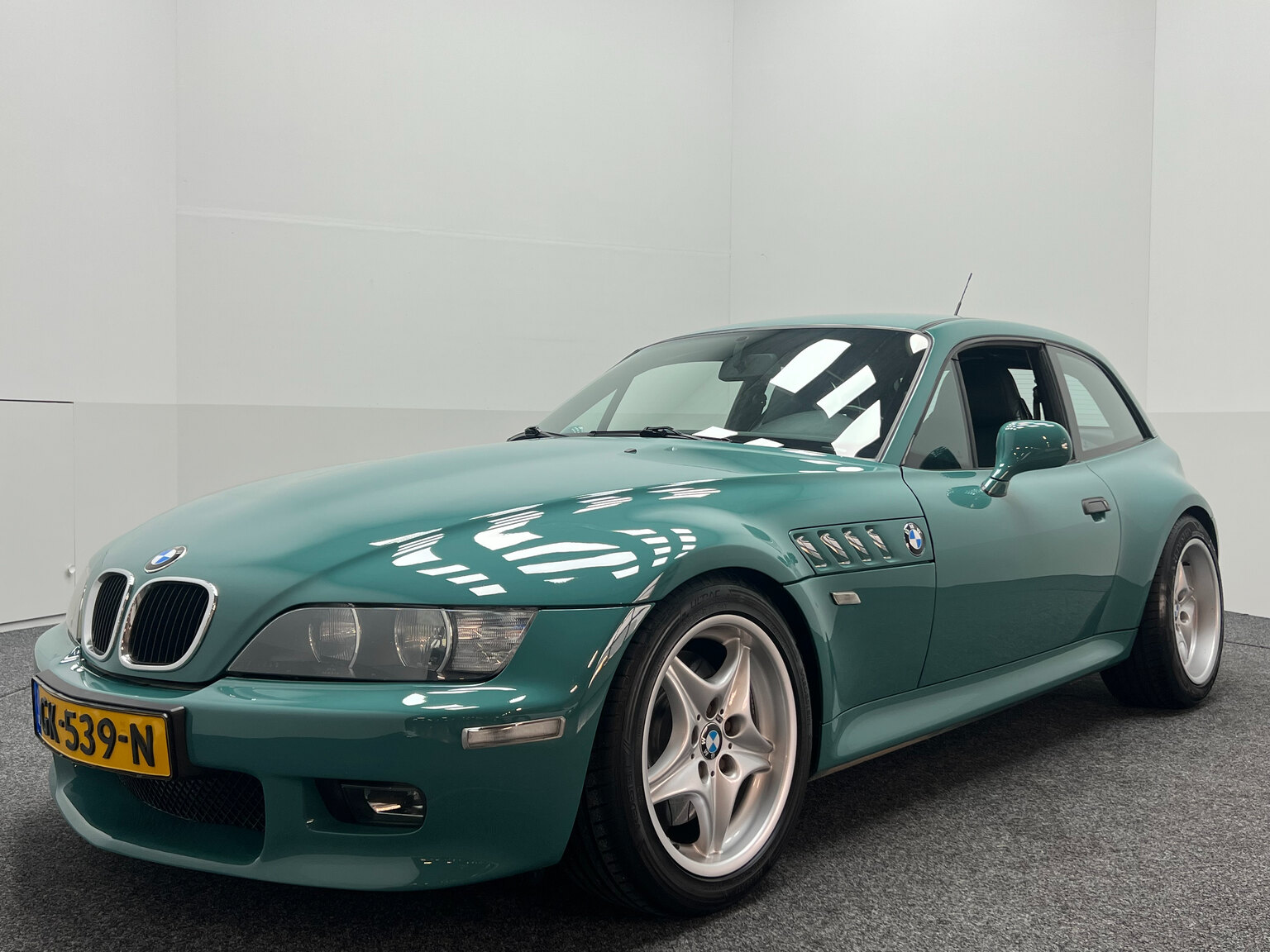 Aussenfoto 2000 BMW Z3 Coupé 3.0