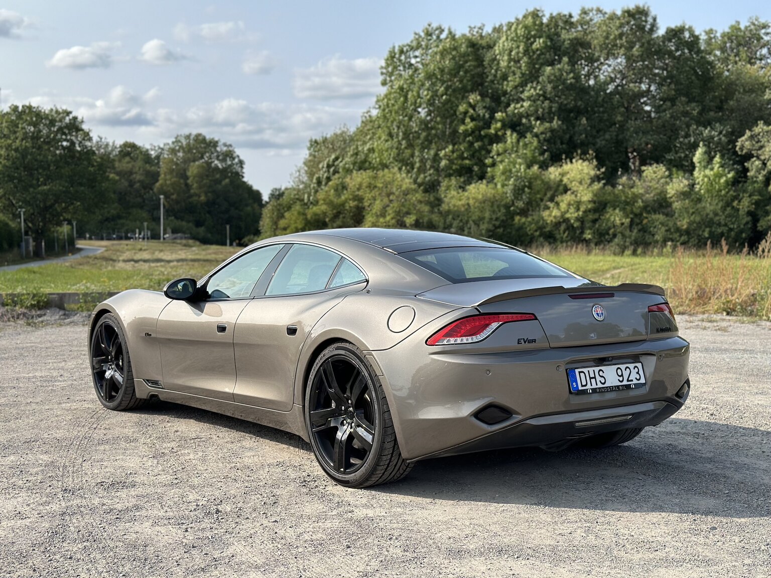 Exteriörbild på 2012  Fisker Karma