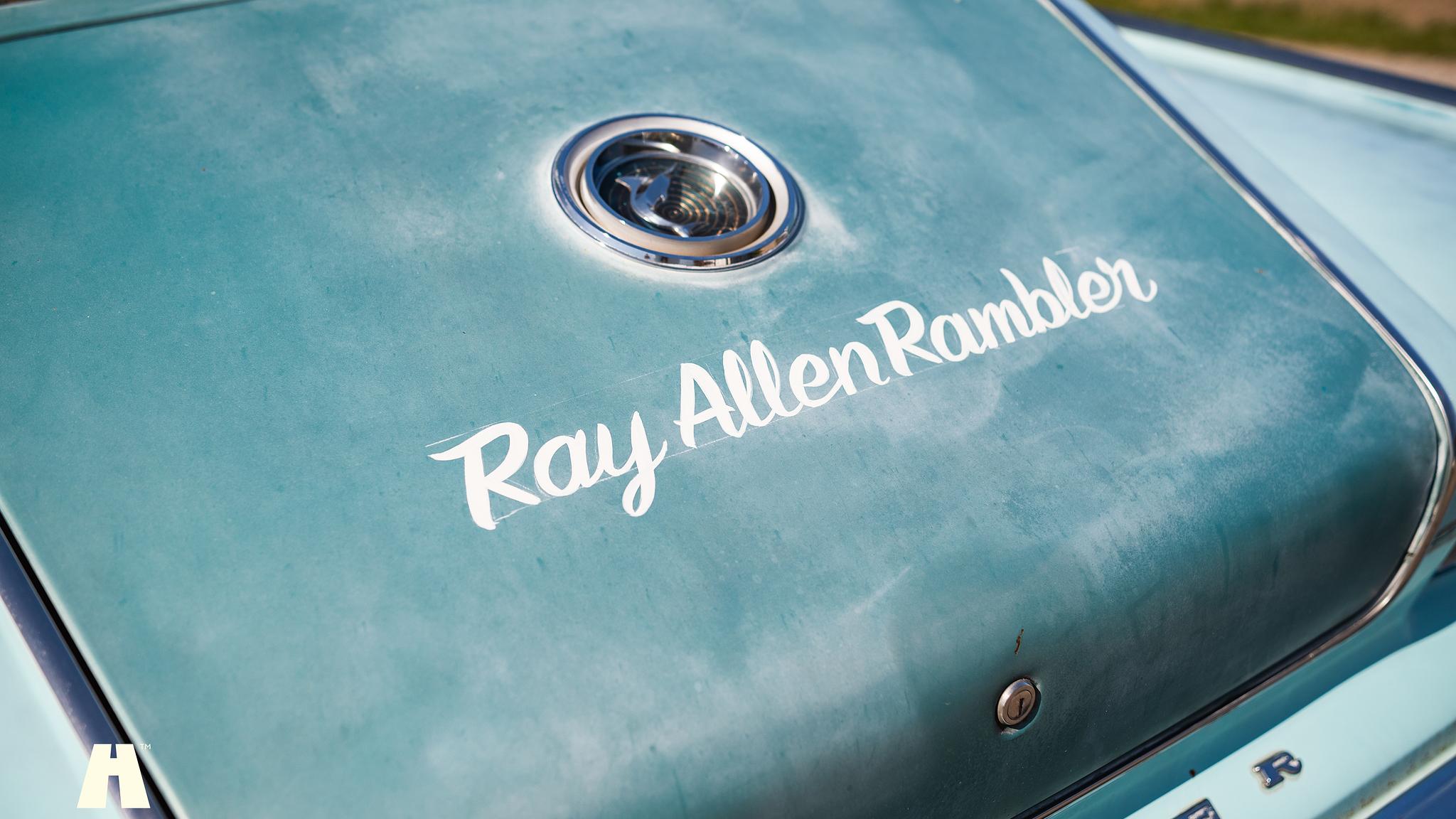 Exteriörbild på 1965 AMC Rambler Marlin 327 CUI 5.4 V8