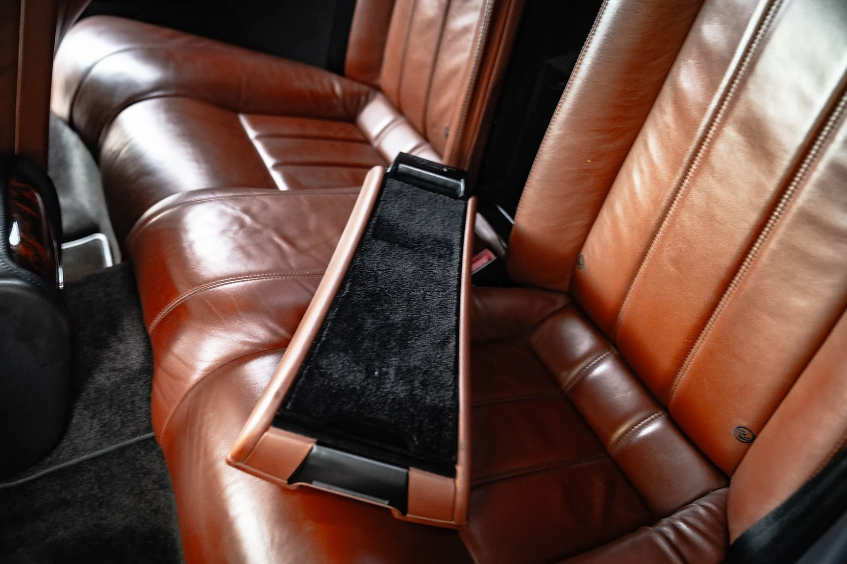 Innenraumfoto von 2007 Bentley Continental GTC (39)