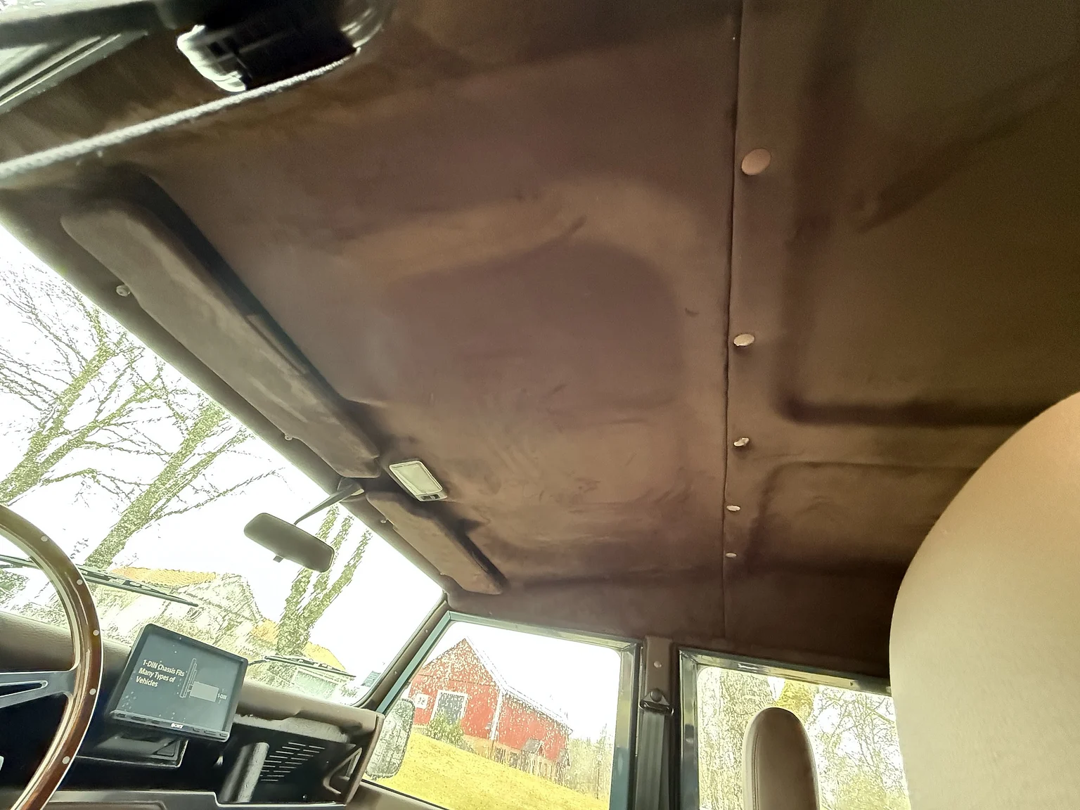 Interior image of 2000 Land Rover Defender 110 C (58)