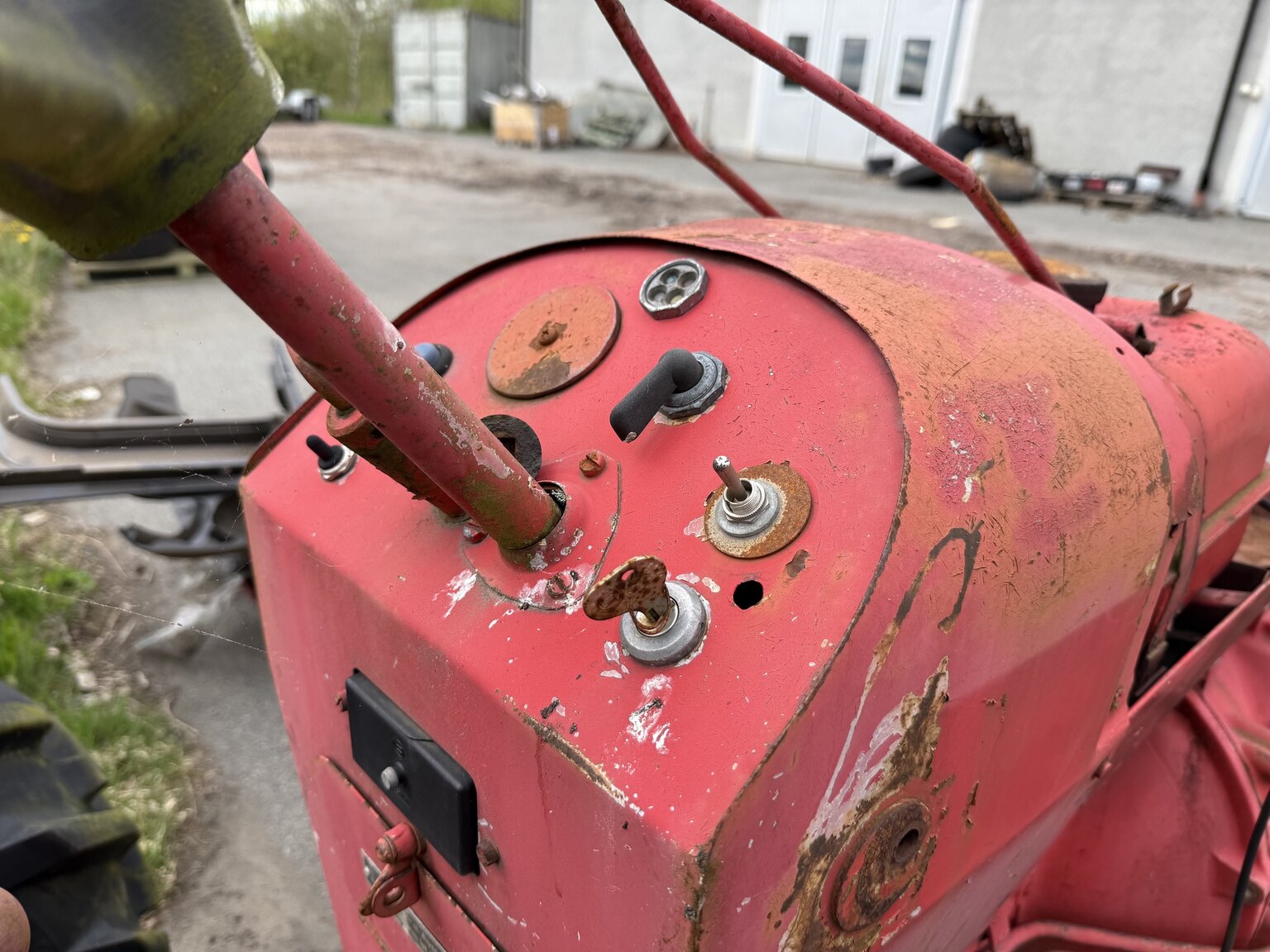 Exterior image of 1959 Porsche Diesel Traktor (Rep-objekt)