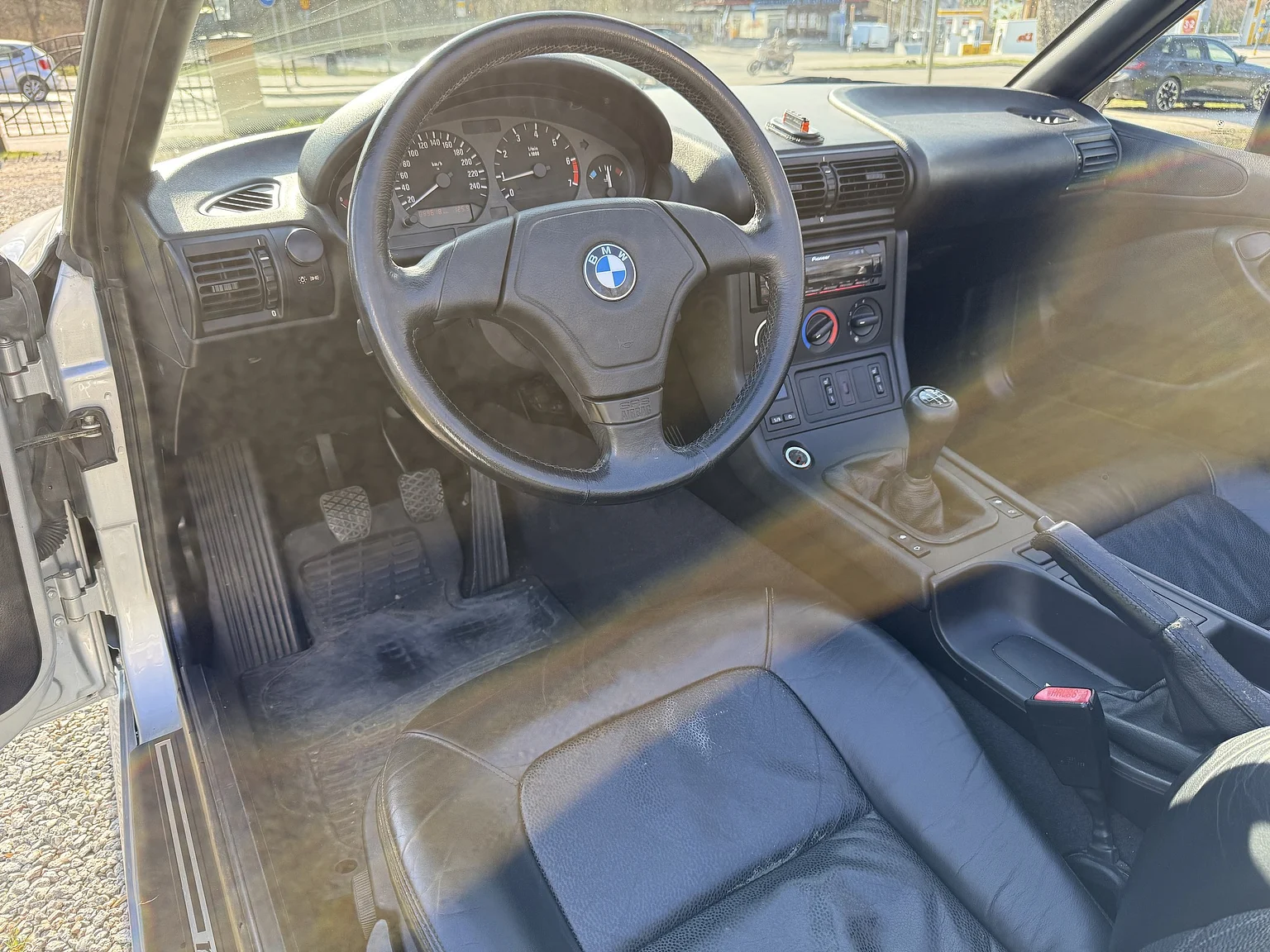 Innenraumfoto von 1996 BMW Z3 1.8 Z3 (12)