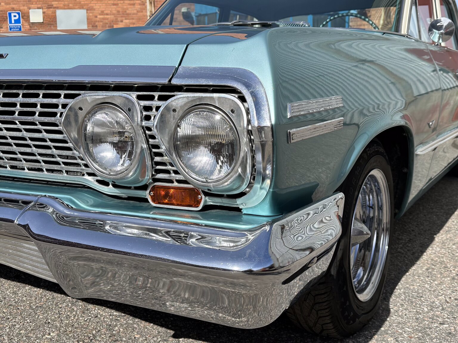 Aussenfoto 1963 Chevrolet Impala Sedan (69)