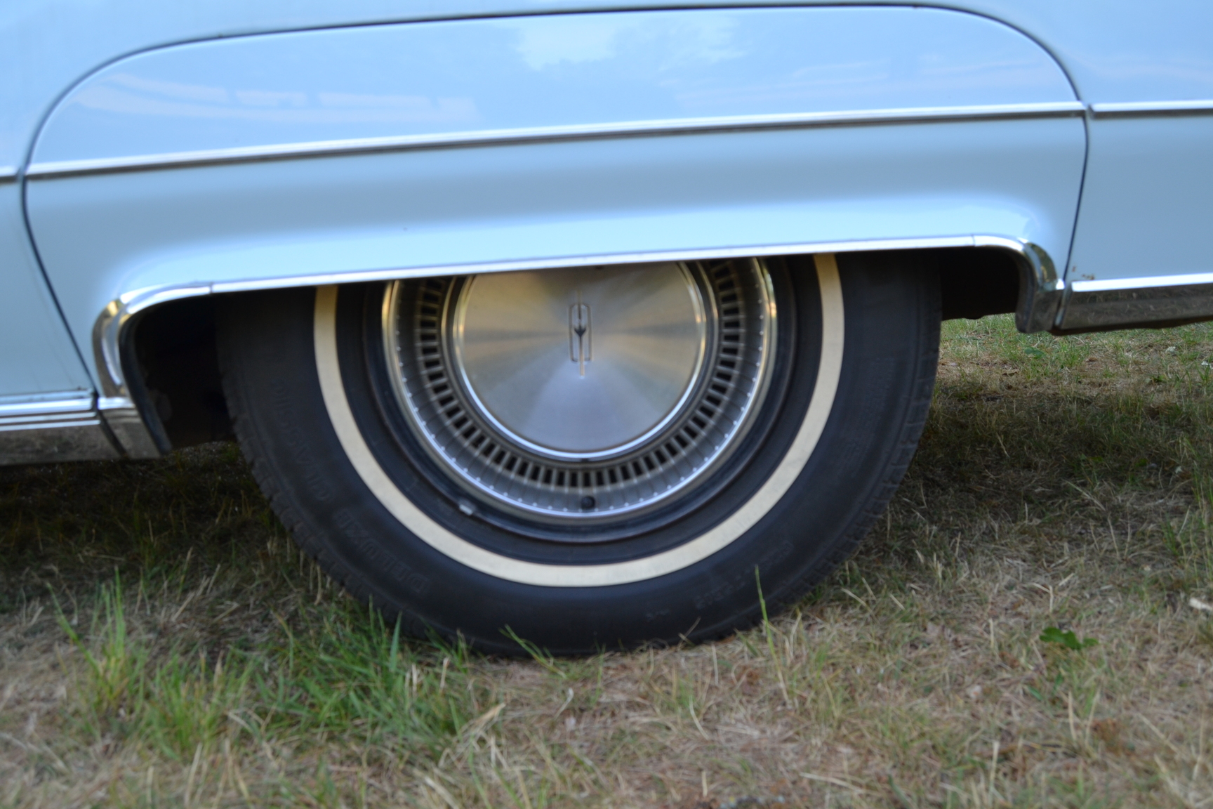 Exterior image of 1970 Oldsmobile Ninety eight Convertible (11)