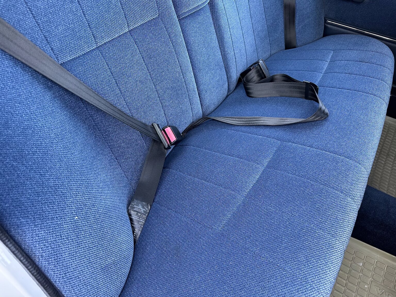 Interior image of 1991 Volvo 240 GLT