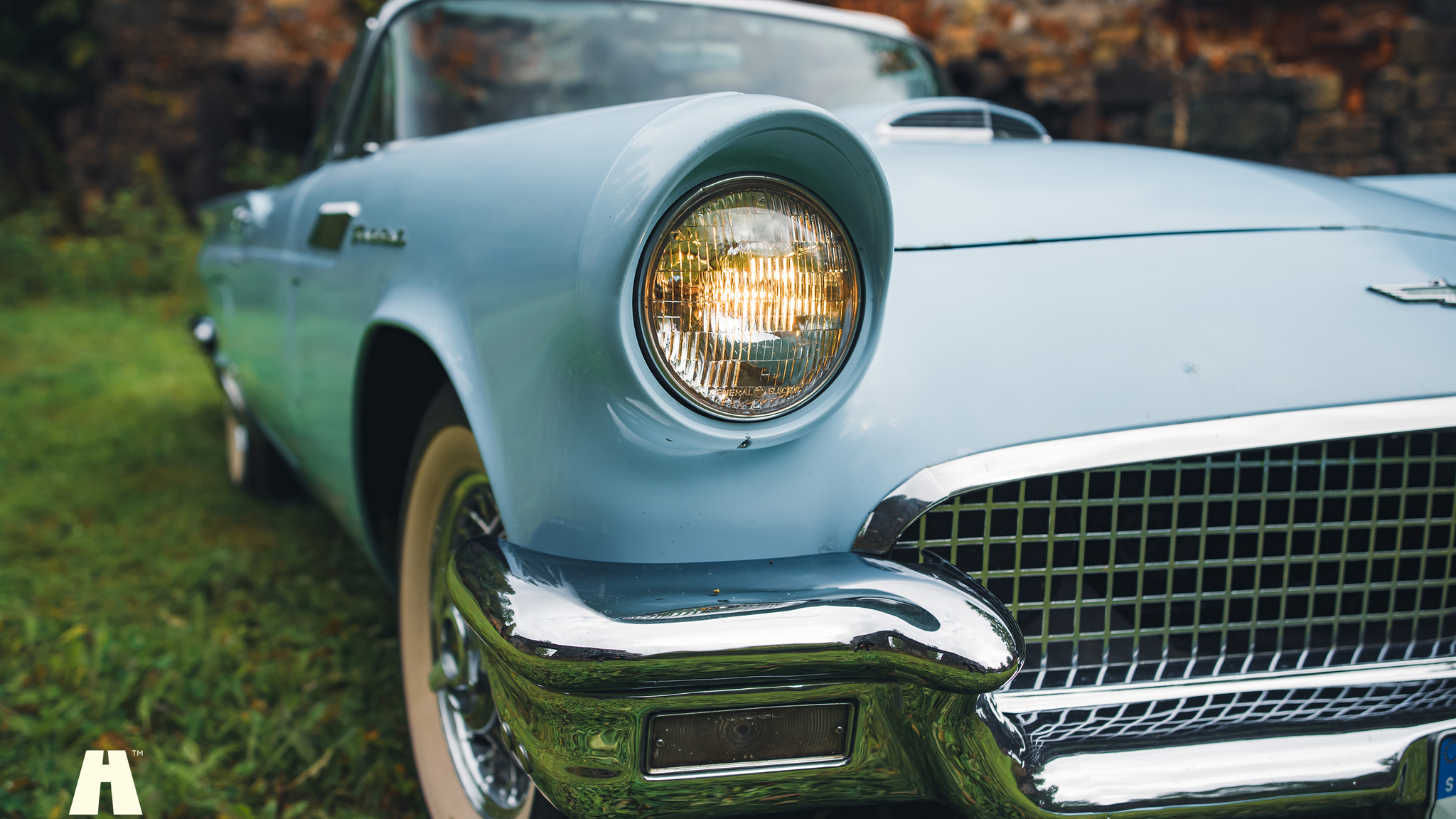 Exterior image of 1957 Ford Thunderbird D-Code