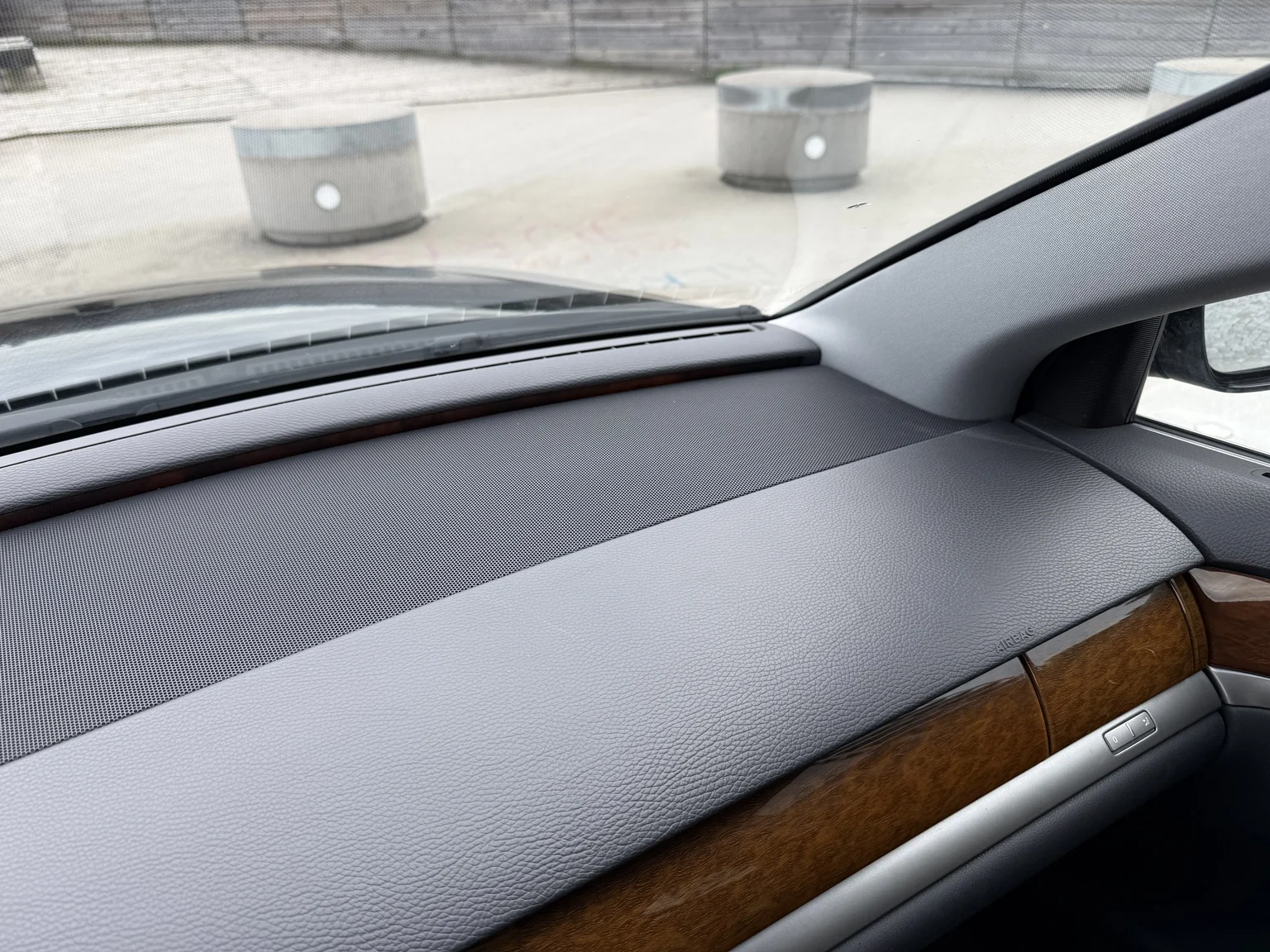 Interior image of 2013 Volkswagen Phaeton 3.0 TDI (85)