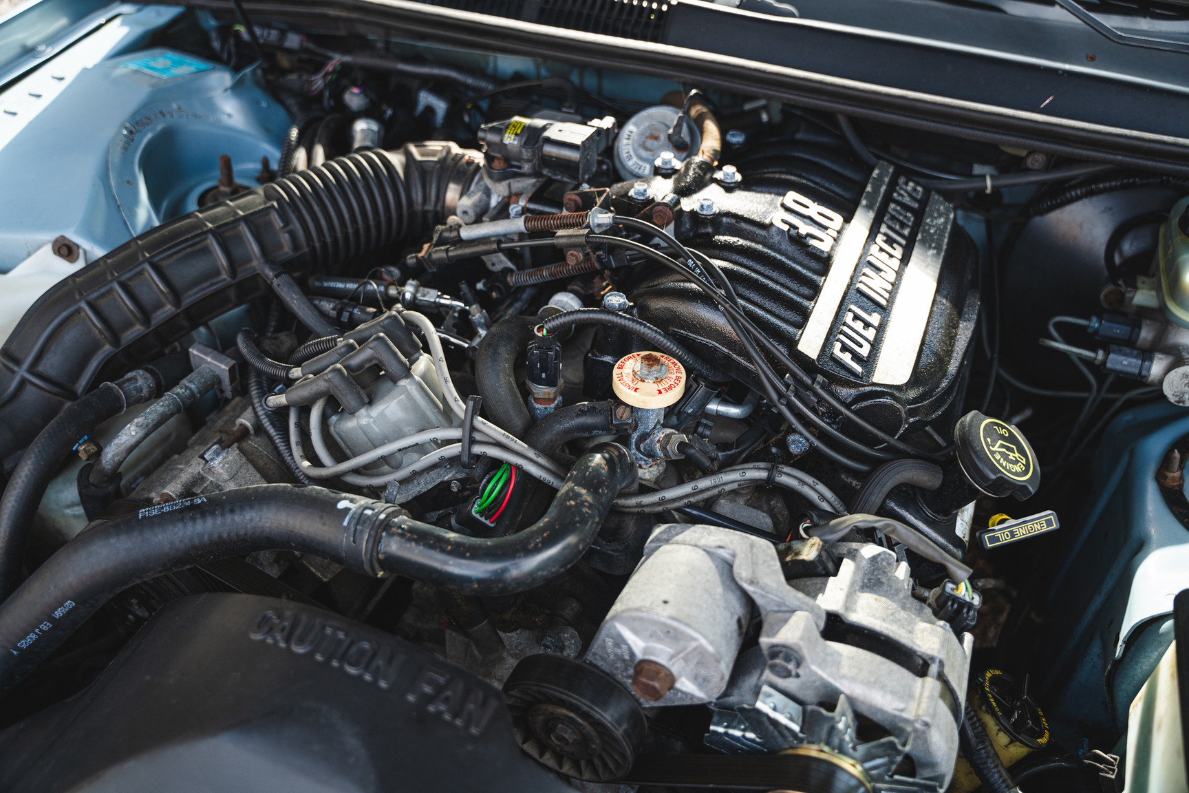 Image of 1991 Ford Thunderbird (19) mechanics