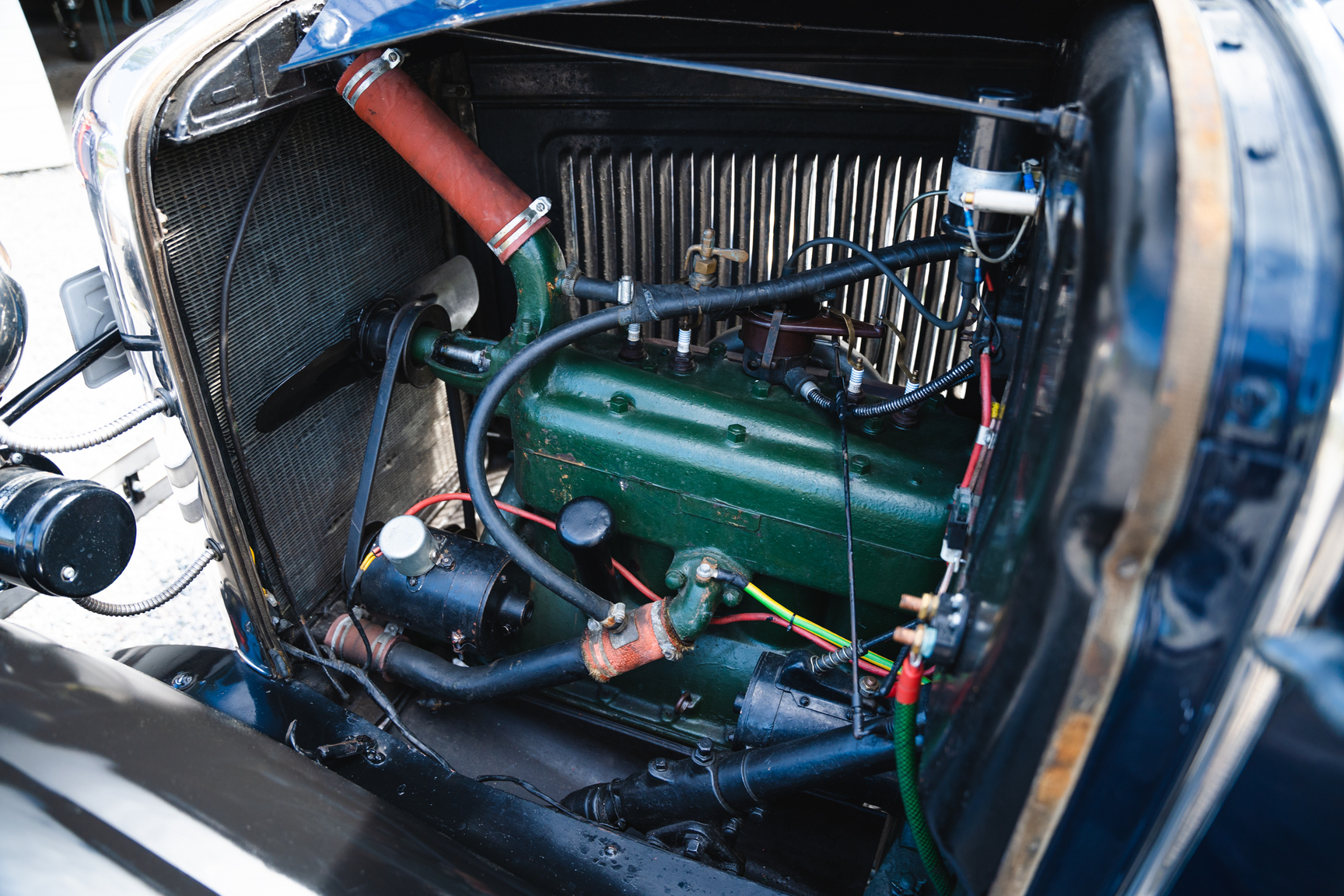 Image of 1931 Ford A Luxe Sedan (2) mechanics