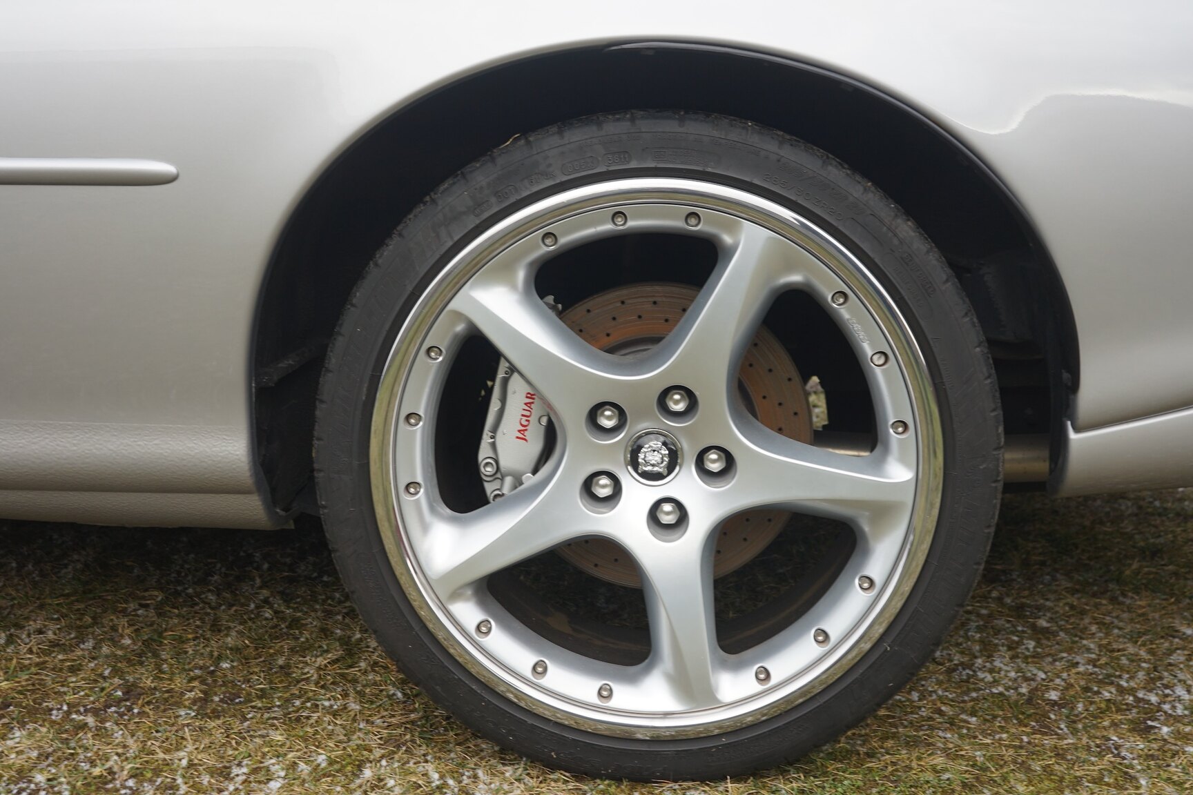 Exterior image of 2001 Jaguar XKR Silverstone