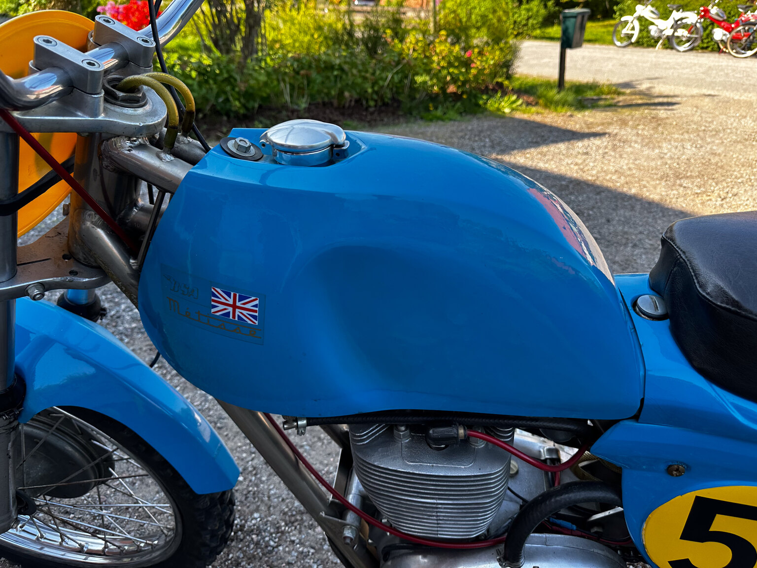 Exterior image of 1971 BSA Rickman Métisse 500