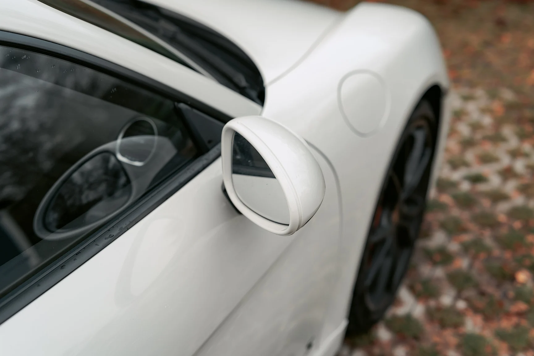 Exterior image of 2017 Porsche 718 Cayman S (56)