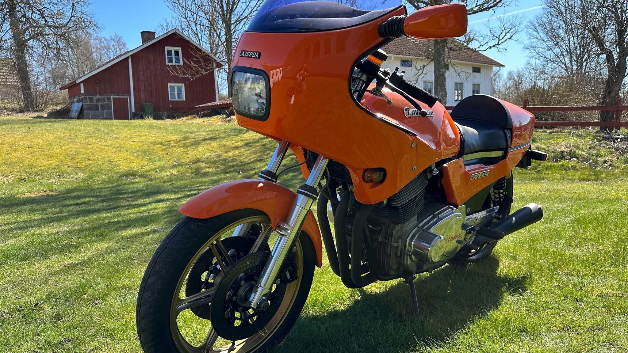 Exterior image of 1983 Laverda 1000 RGS (39)
