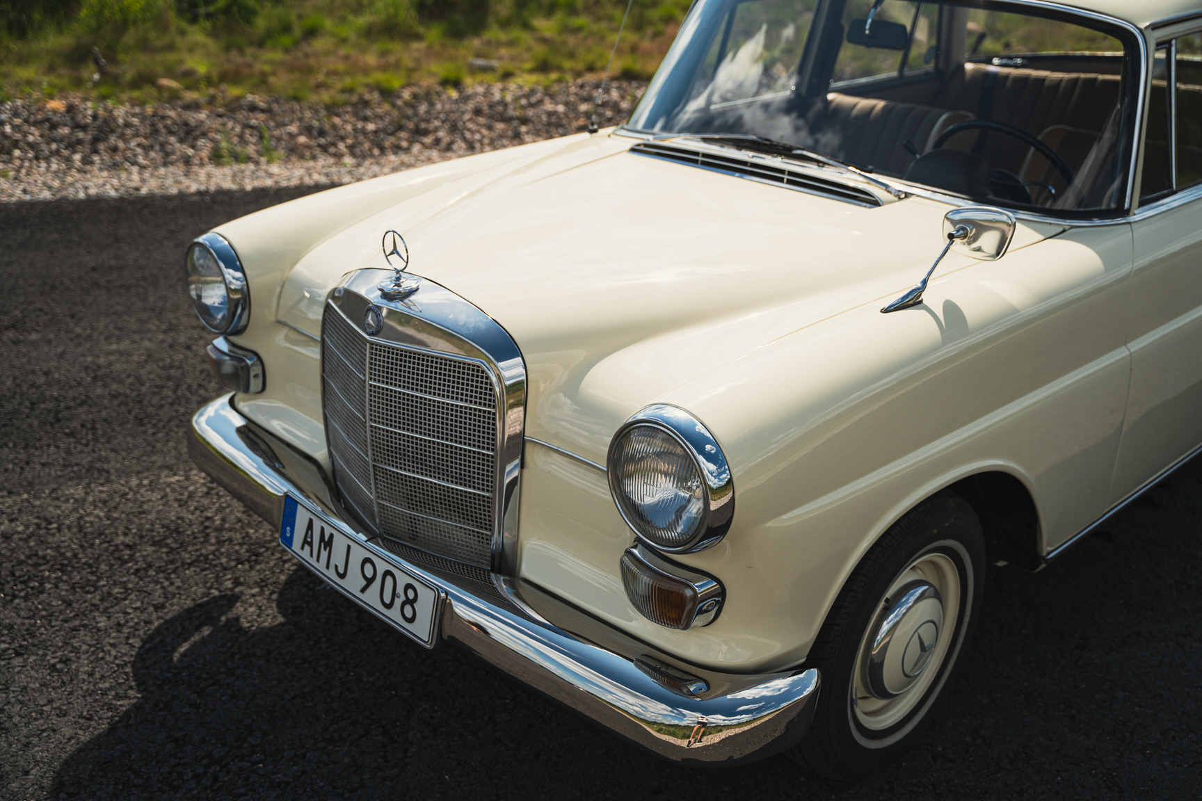 Aussenfoto 1966 Mercedes-Benz 200 D "Heckflosse"
