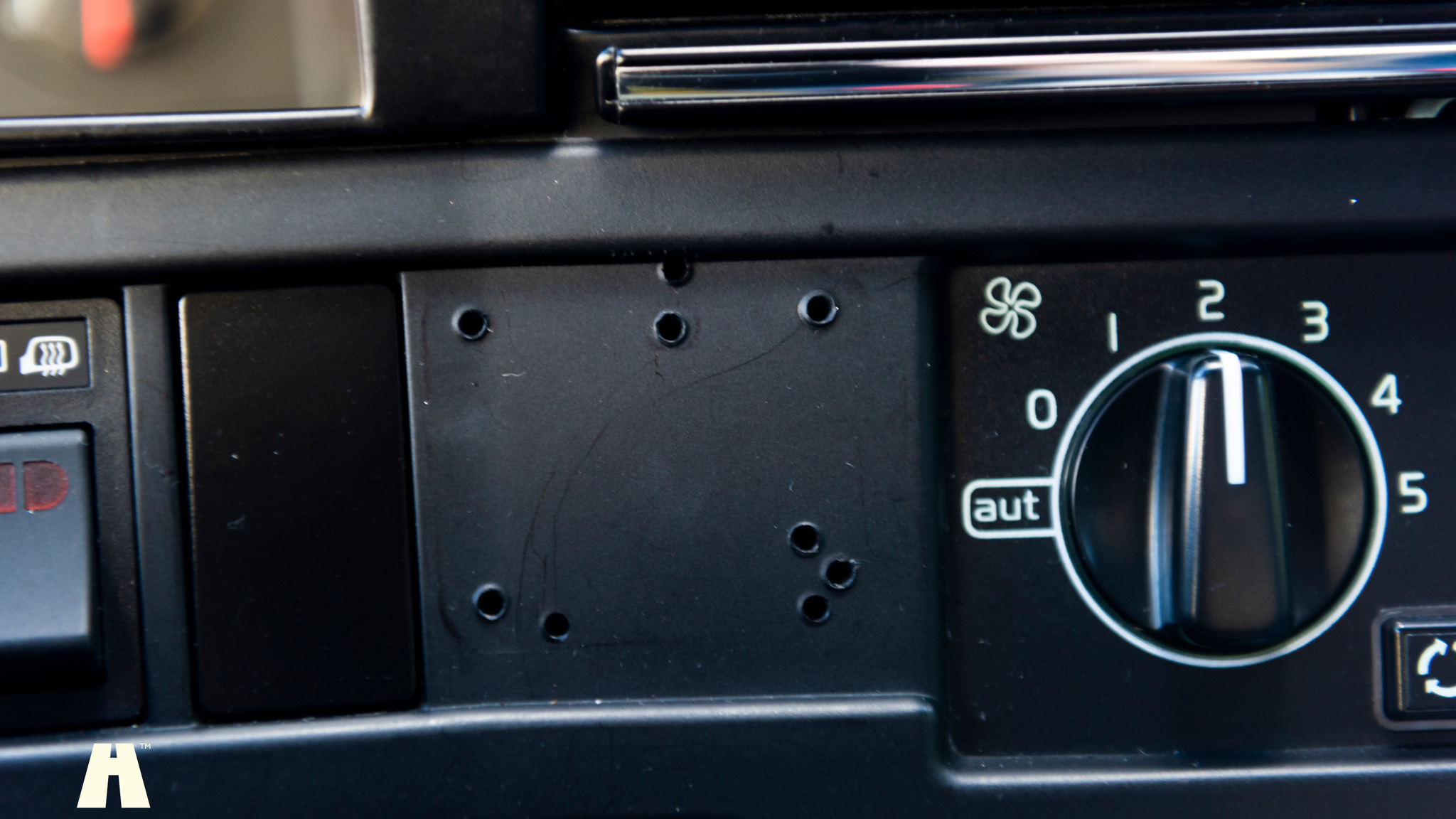 Interior image of 1991 Volvo 960 Executive