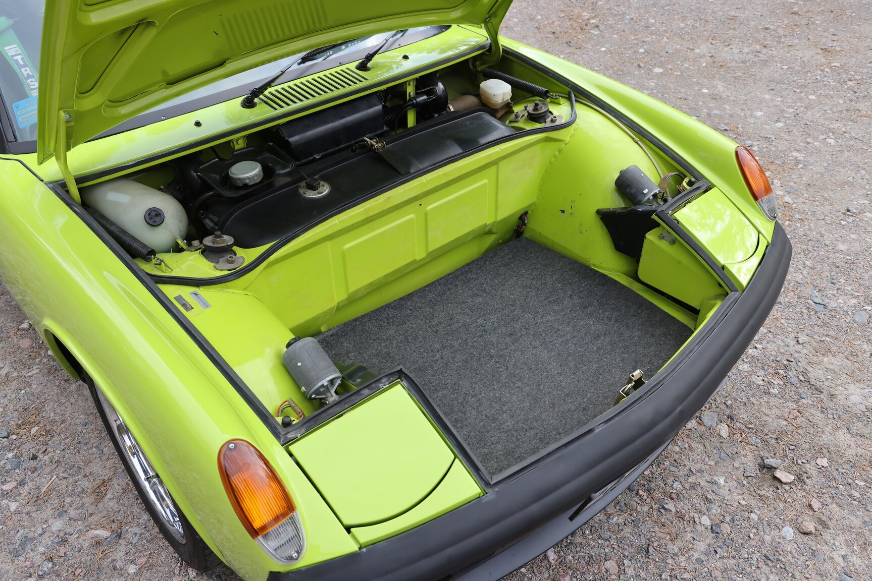 Interior image of 1974 Porsche 914/'6'-3.2 Speedster