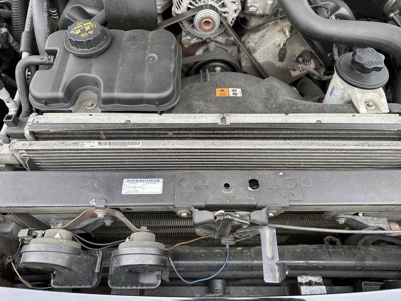 Image of 2011 Ford Crown Victoria Police Interceptor mechanics