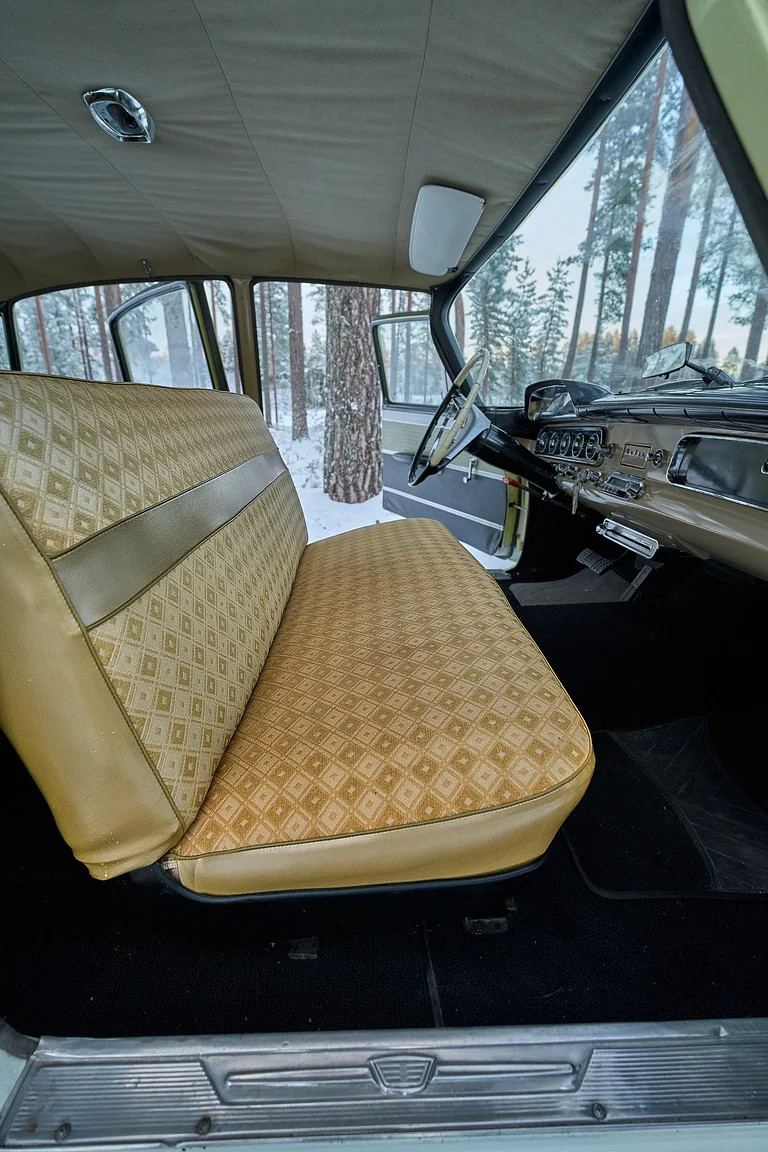 Interiörbild 1957 Dodge Royal (9)