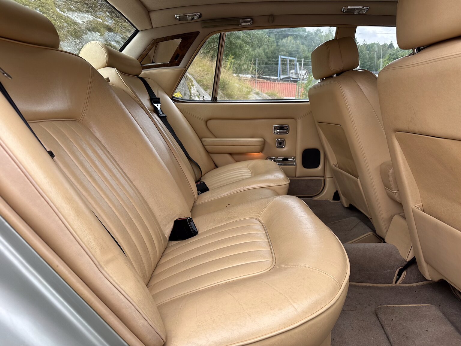 Interior image of 1982  Rolls Royce Silver Spirit