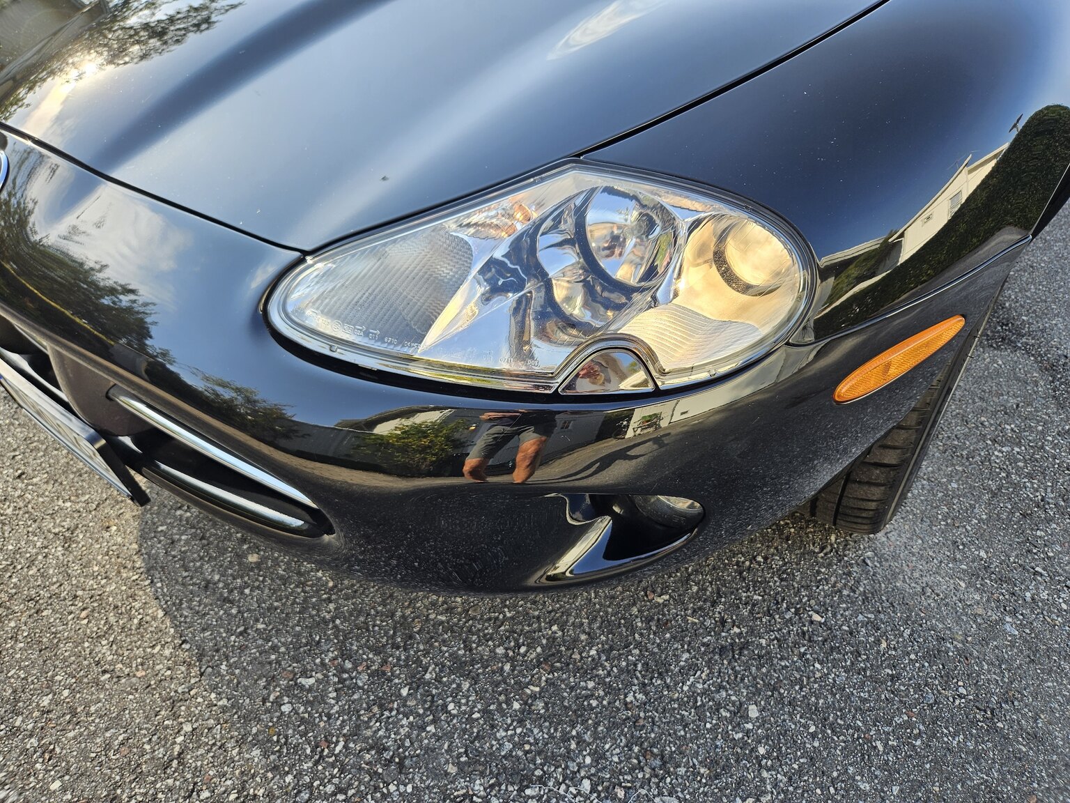 Exteriörbild på 1998 Jaguar XK8 Cabriolet