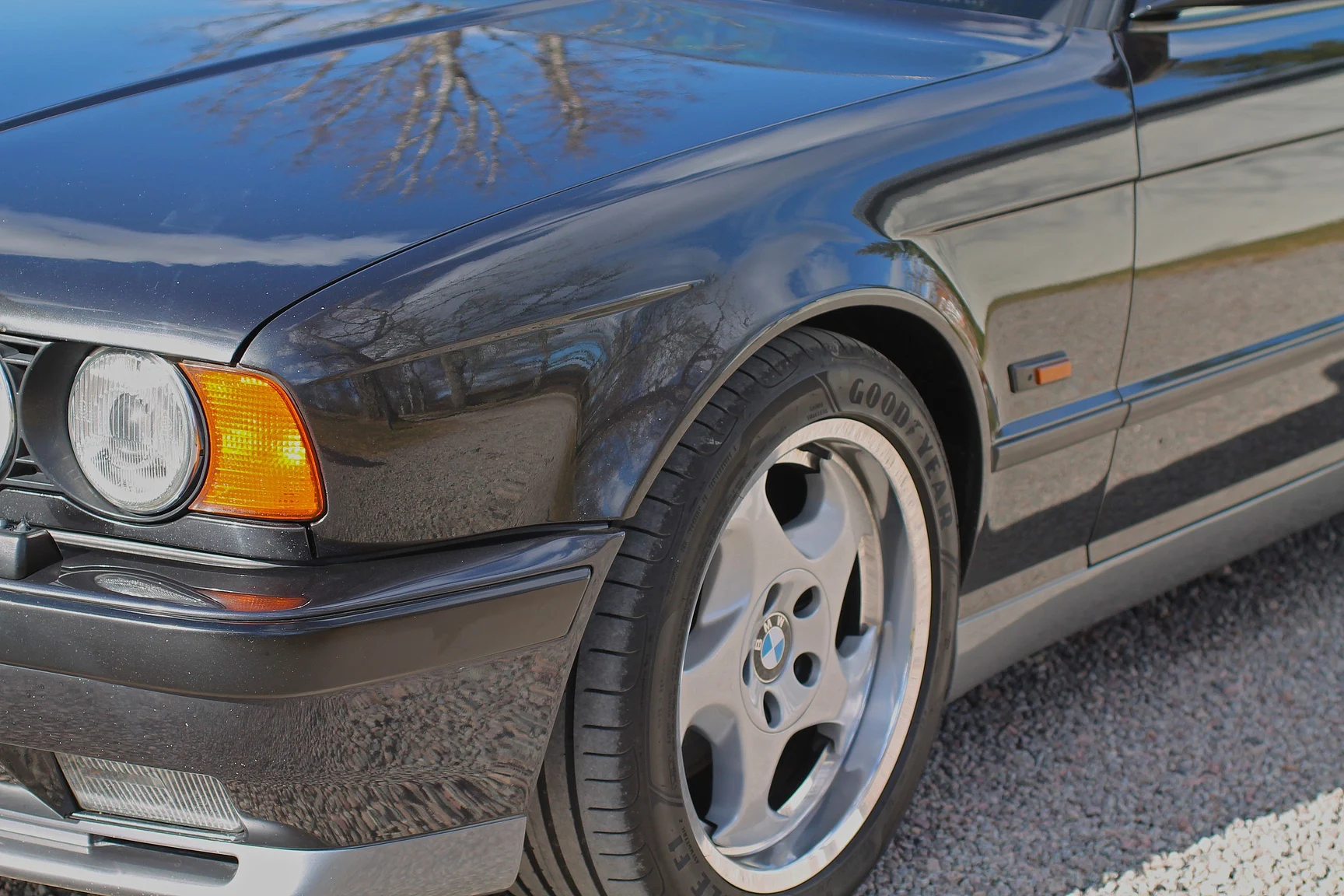 Aussenfoto 1993 BMW E34 M5 Touring  (65)