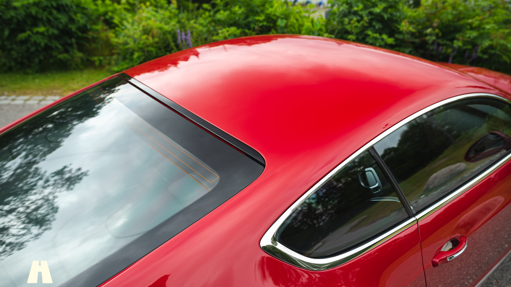 Exteriörbild på 2013 Bentley Continental GT V8 (17)