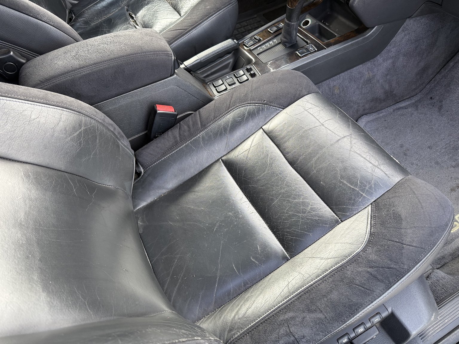 Interior image of 1995 VOLVO 855 T5R T-5R