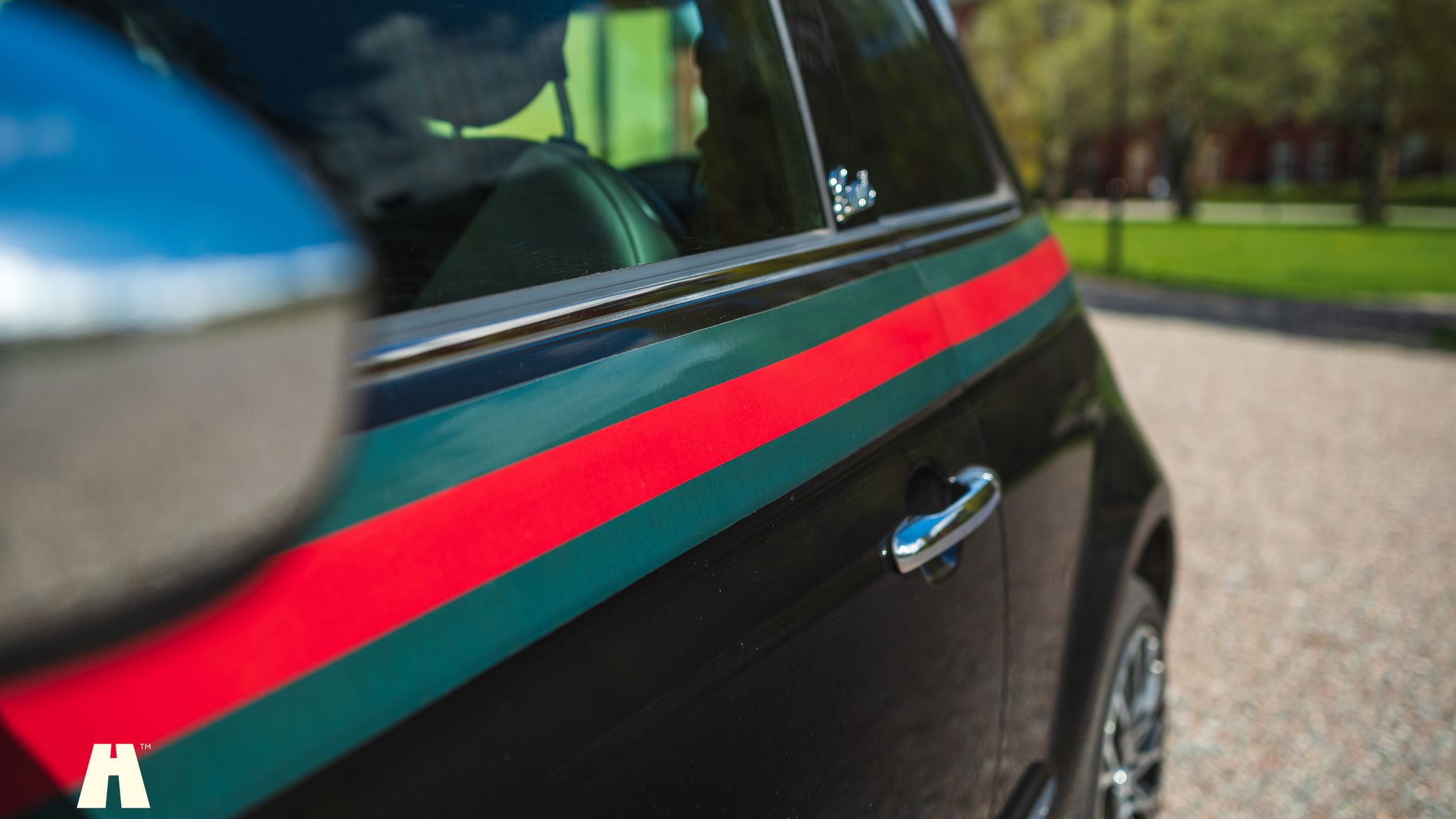 Exterior image of 2012 FIAT 500 GUCCI