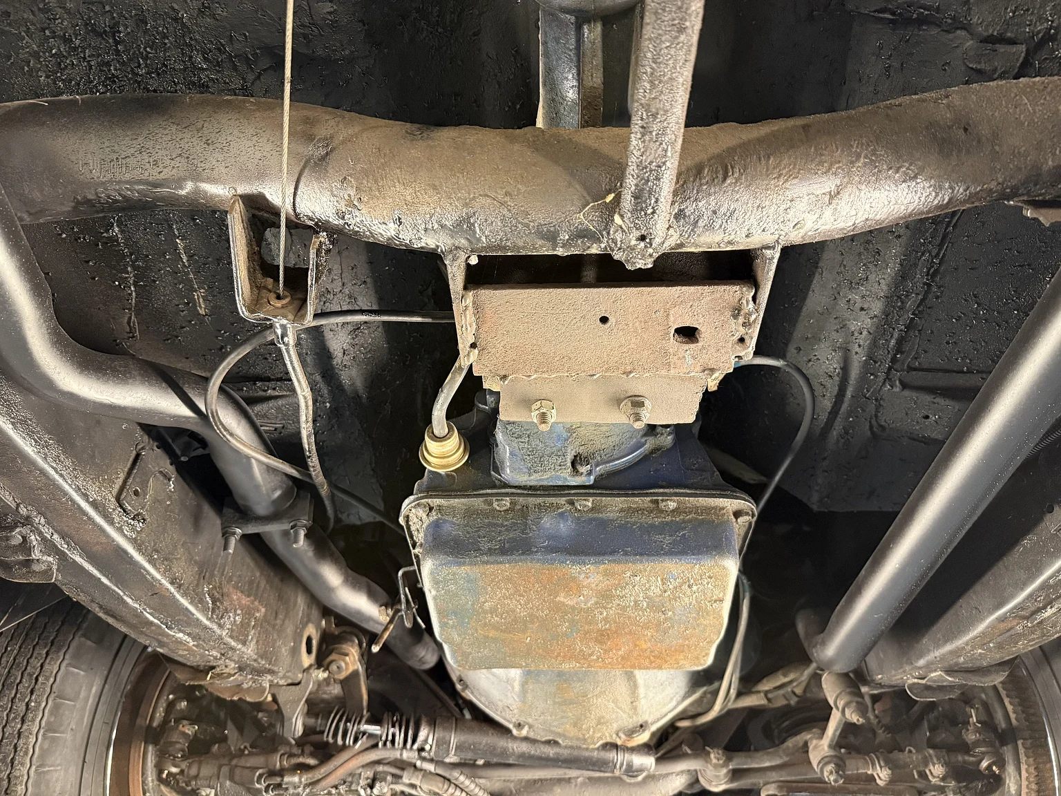 Image of 1956 Mercury Montclair Sport Sedan mechanics (10)
