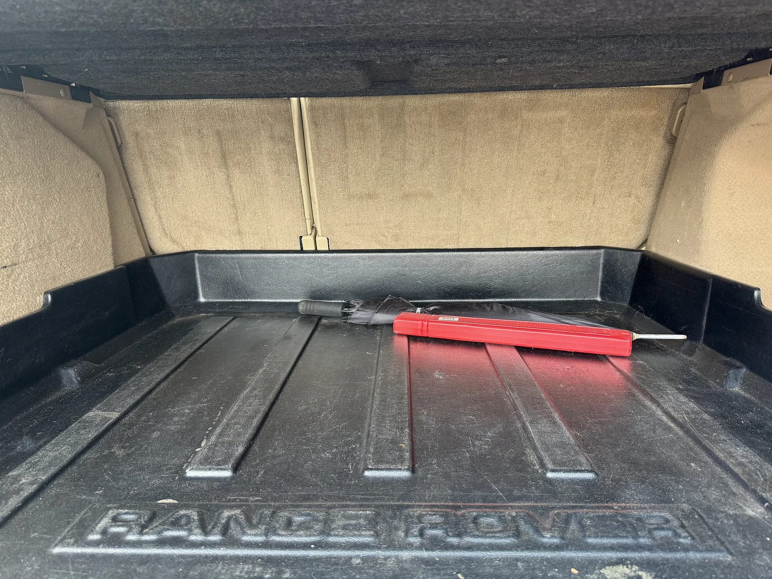 Interior image of 1998 Land Rover Range Rover P38 (33)