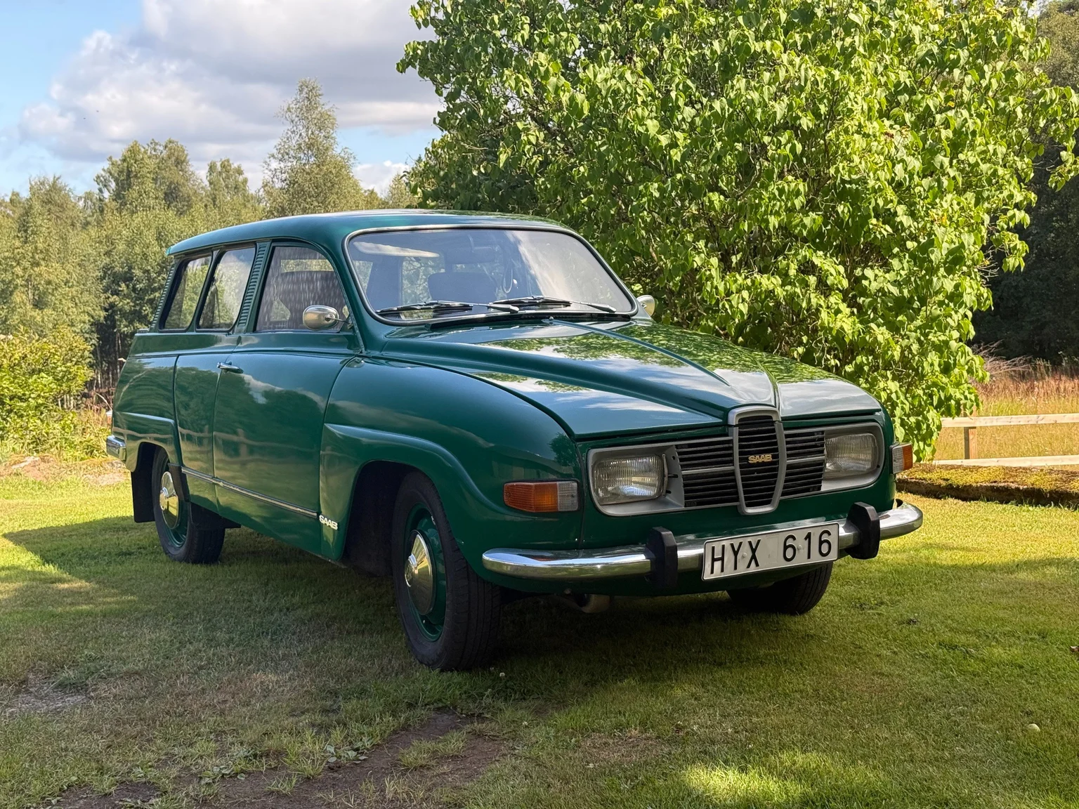 Aussenfoto 1975 Saab 95 V4 kombi - 7-sits (1)