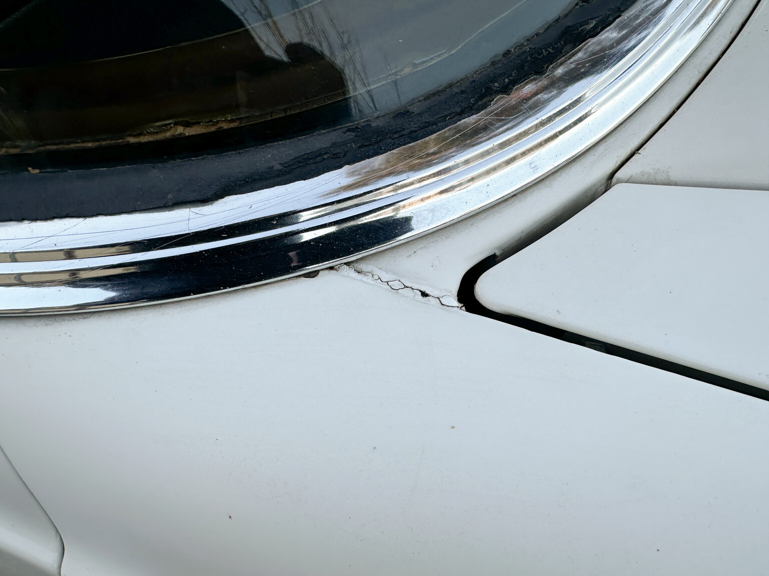 Exterior image of 1967 Mercedes-Benz 250 S