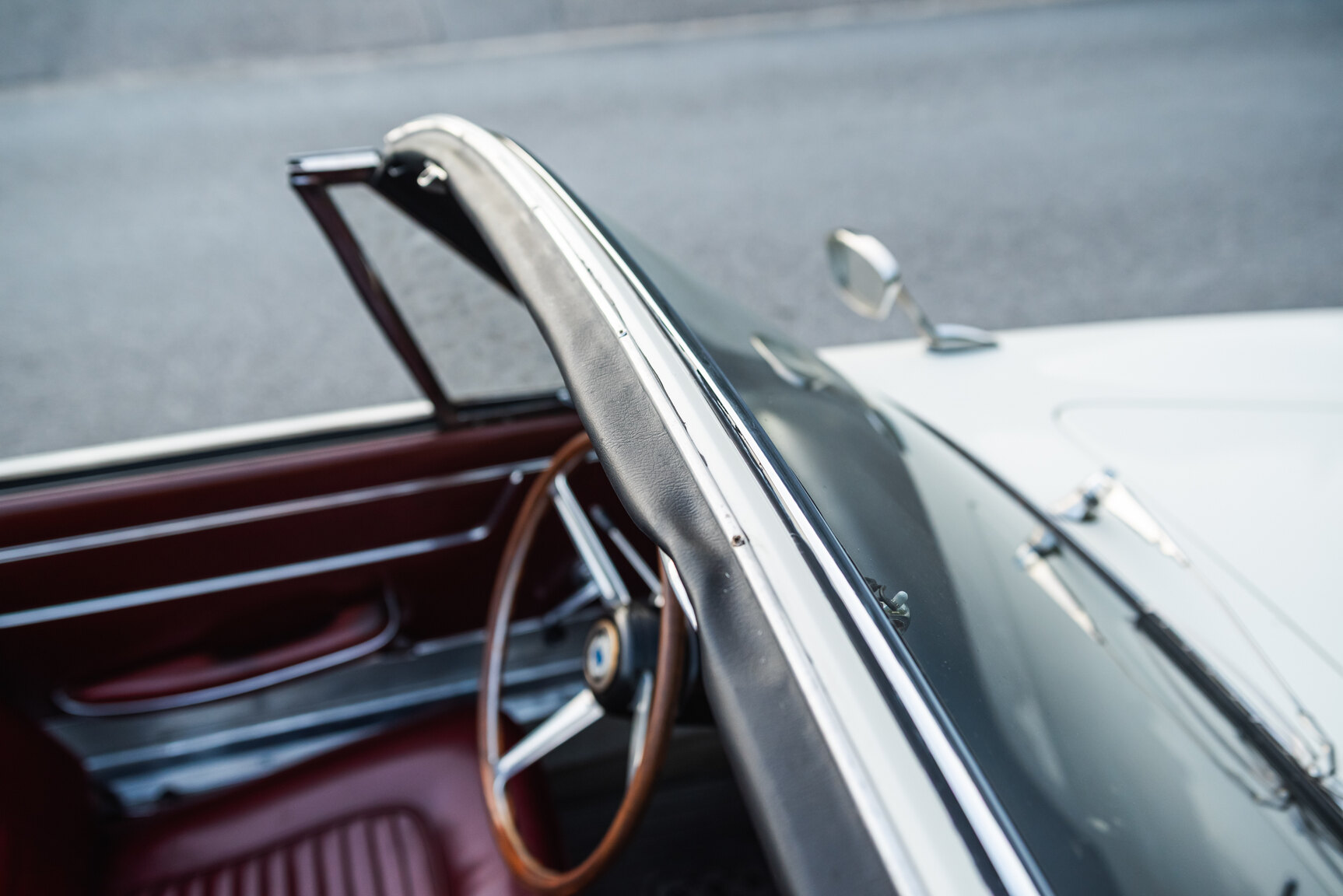 Exterior image of 1964 Lancia Flavia Vignale  