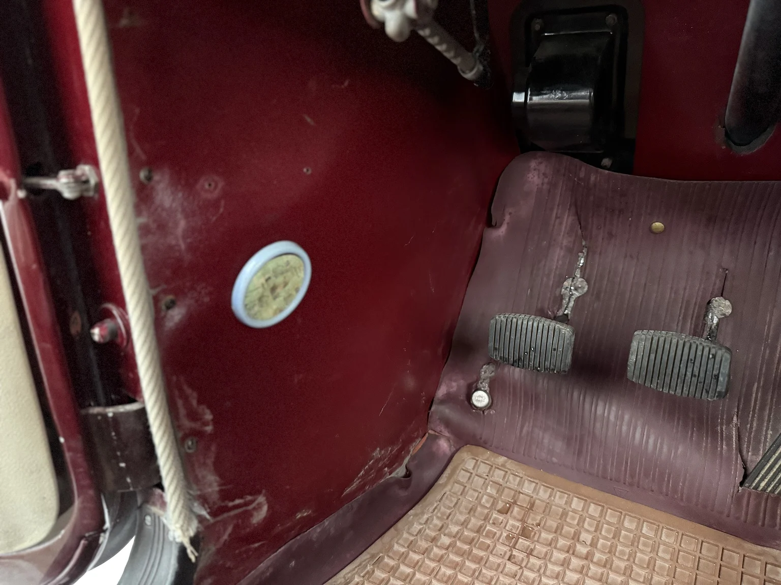 Innenraumfoto von 1953 Volvo PV444ES (21)