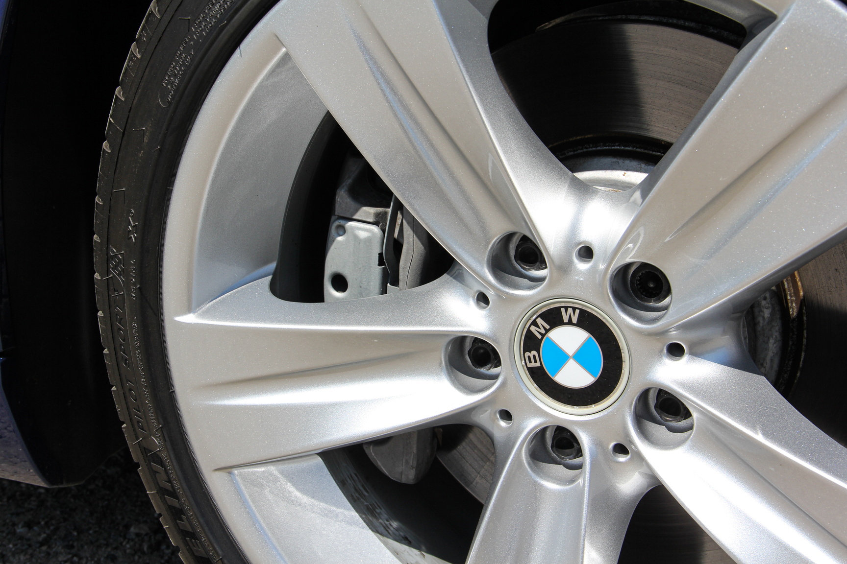 Exterior image of 2007 BMW 335i Cabriolet (55)