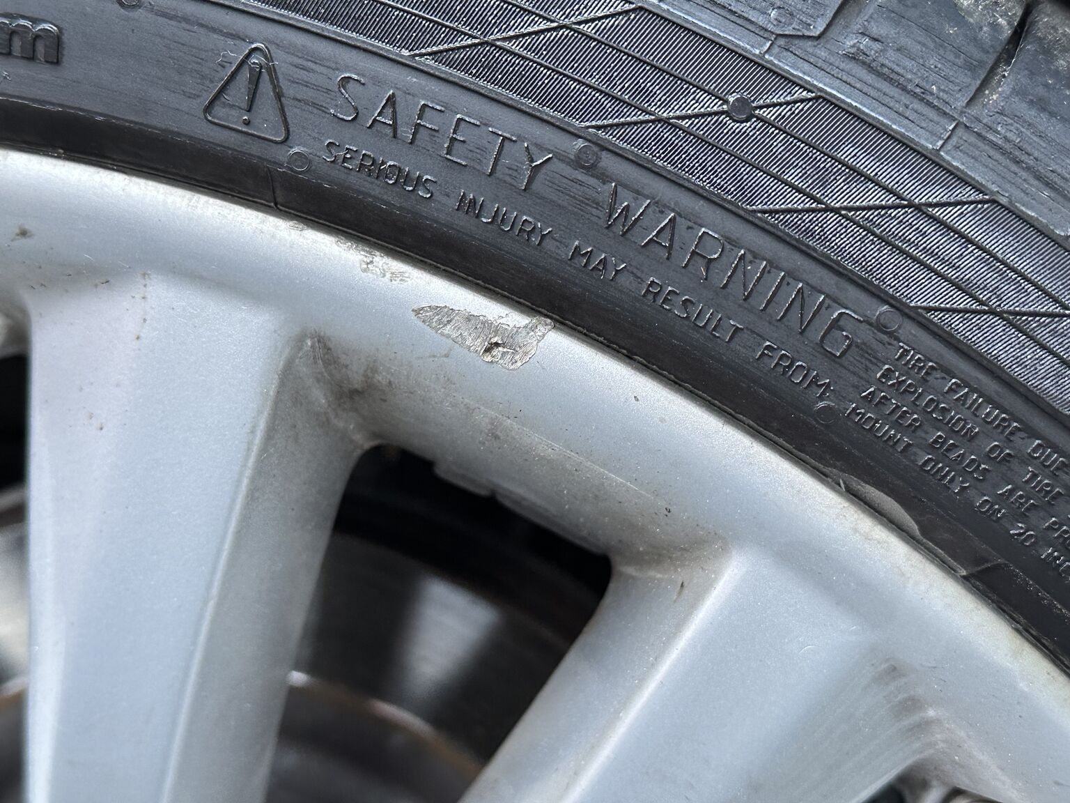 Exteriörbild på 2007 Jaguar XKR